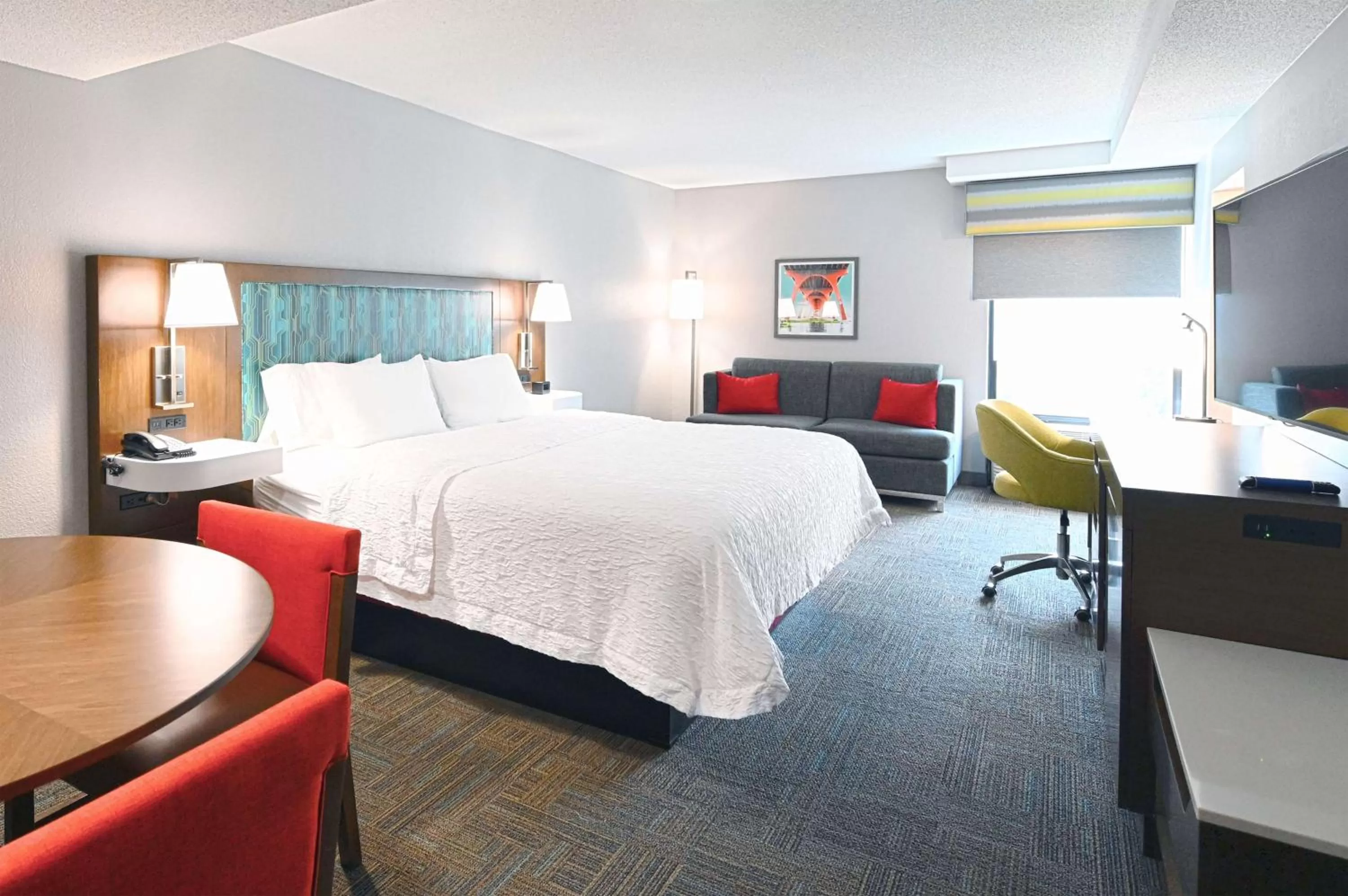 Bedroom, Bed in Hampton Inn Richmond-West Innsbrook