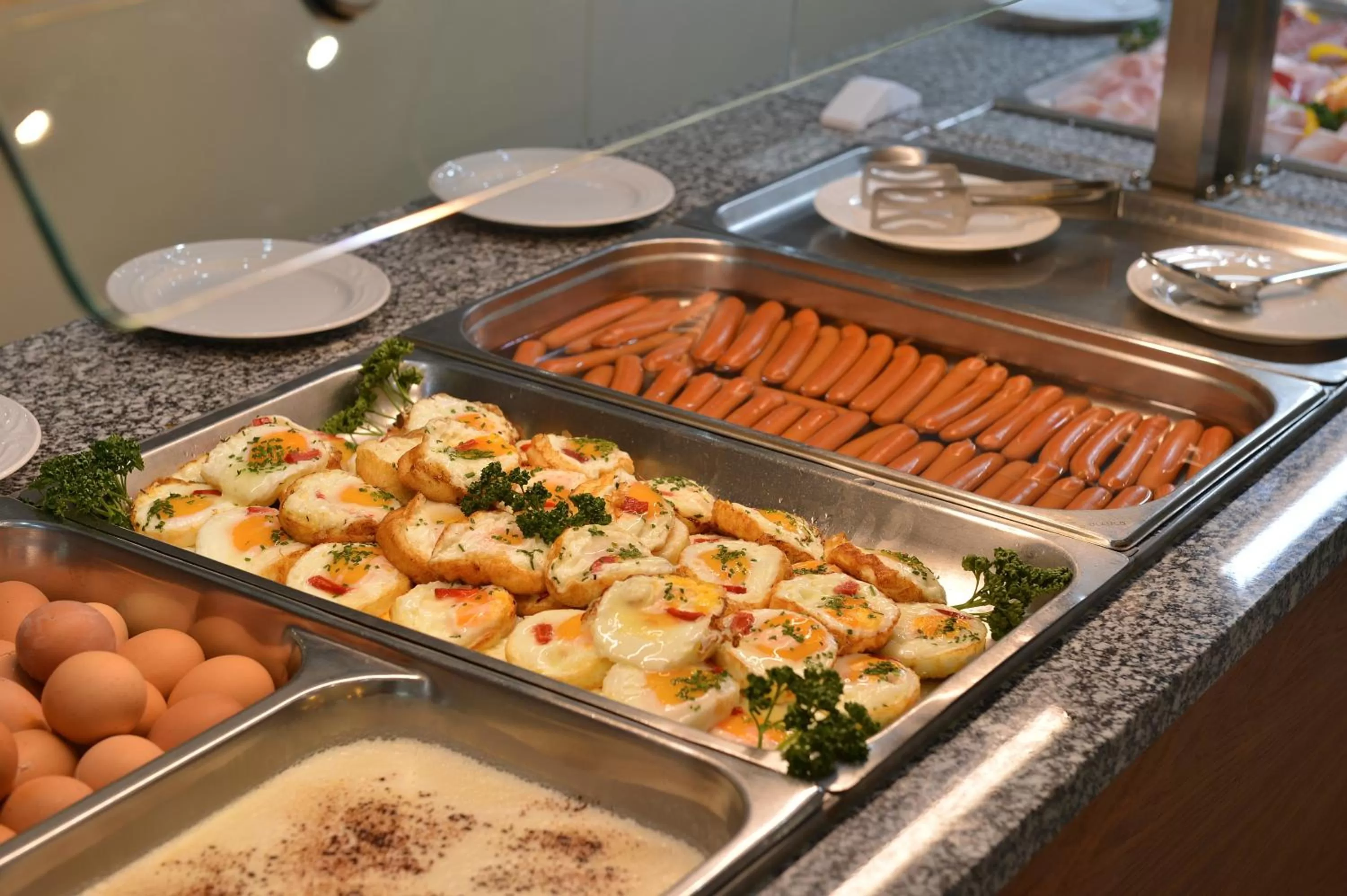 Restaurant/places to eat in Lázeňský hotel Pyramida