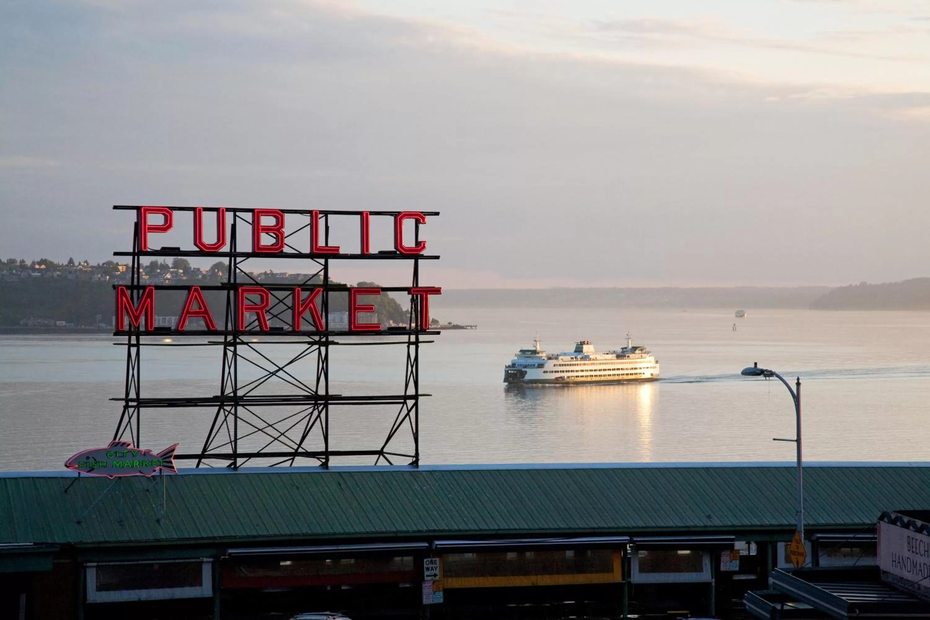 Nearby landmark in Hotel Theodore Seattle Downtown, Tapestry by Hilton