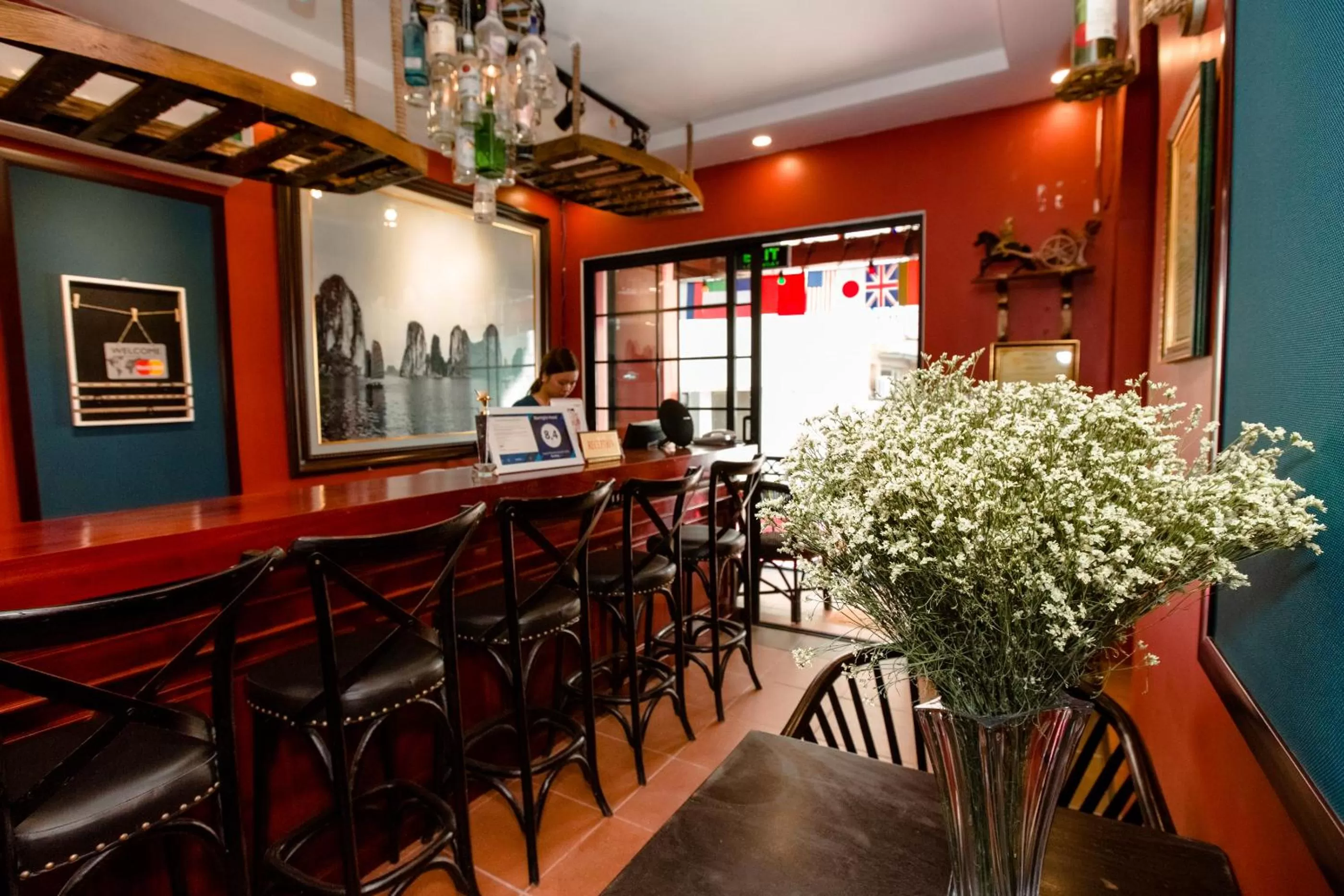 HaLong Starlight Inn & Travel