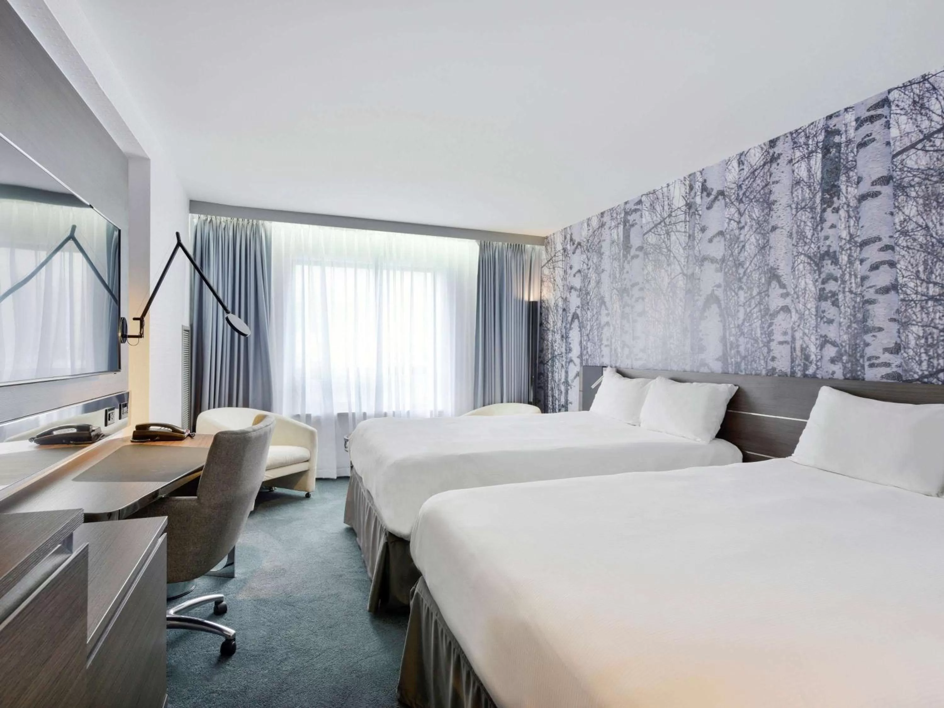 Superior Double Room with Two Double Beds in Novotel Ottawa City Centre Hotel