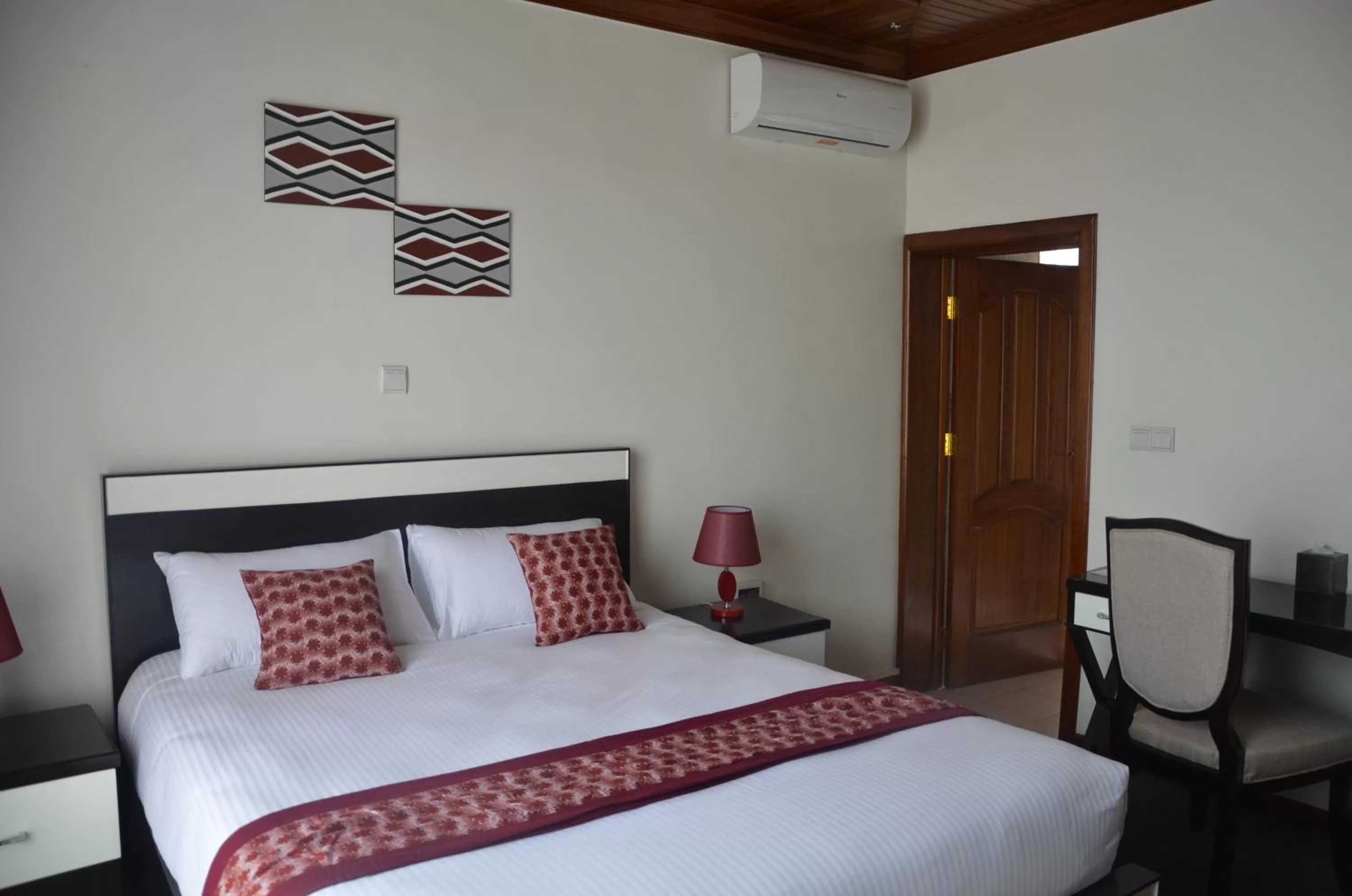 Bed in Villa Asimba