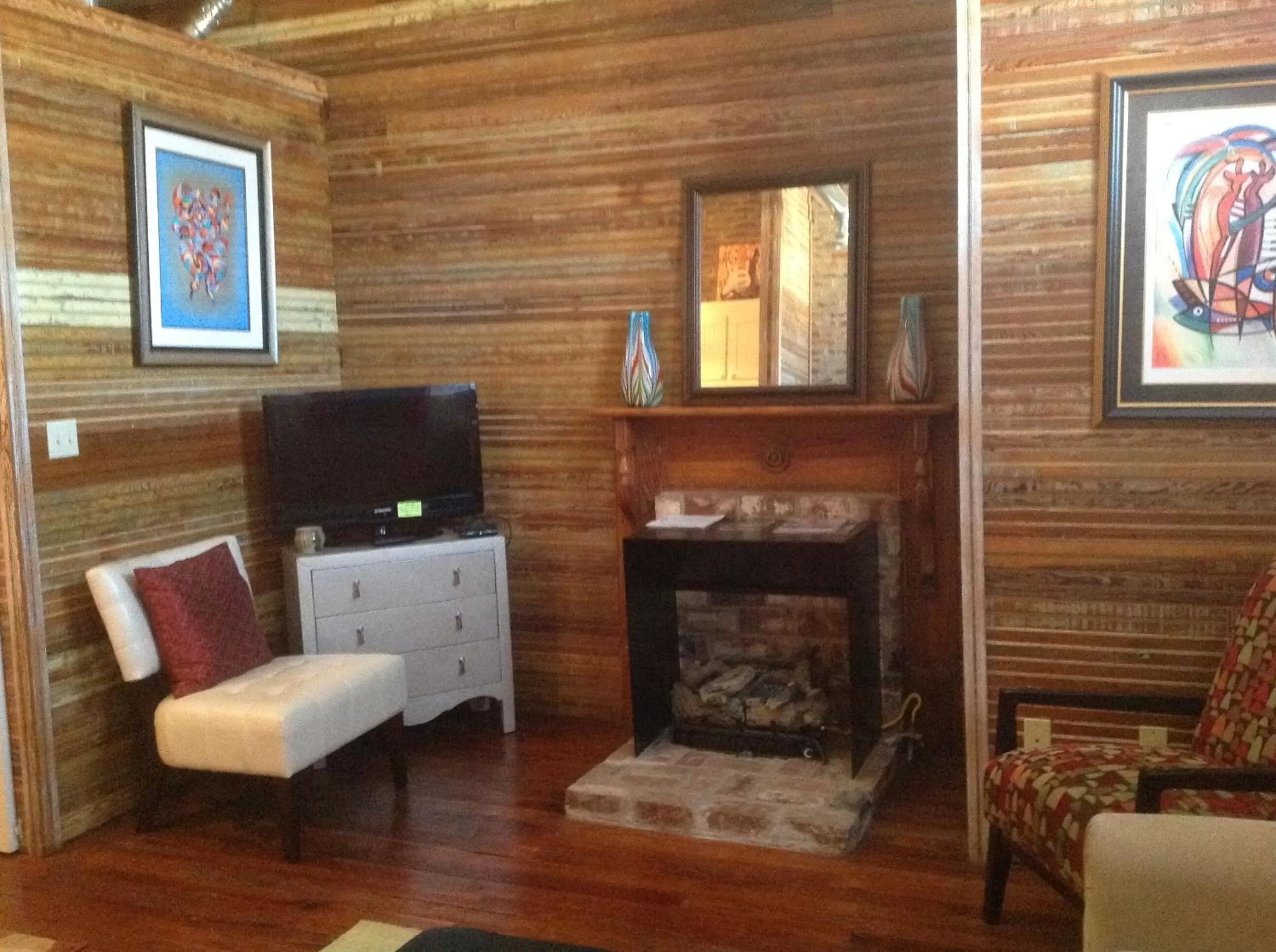 The Main Street Hotel