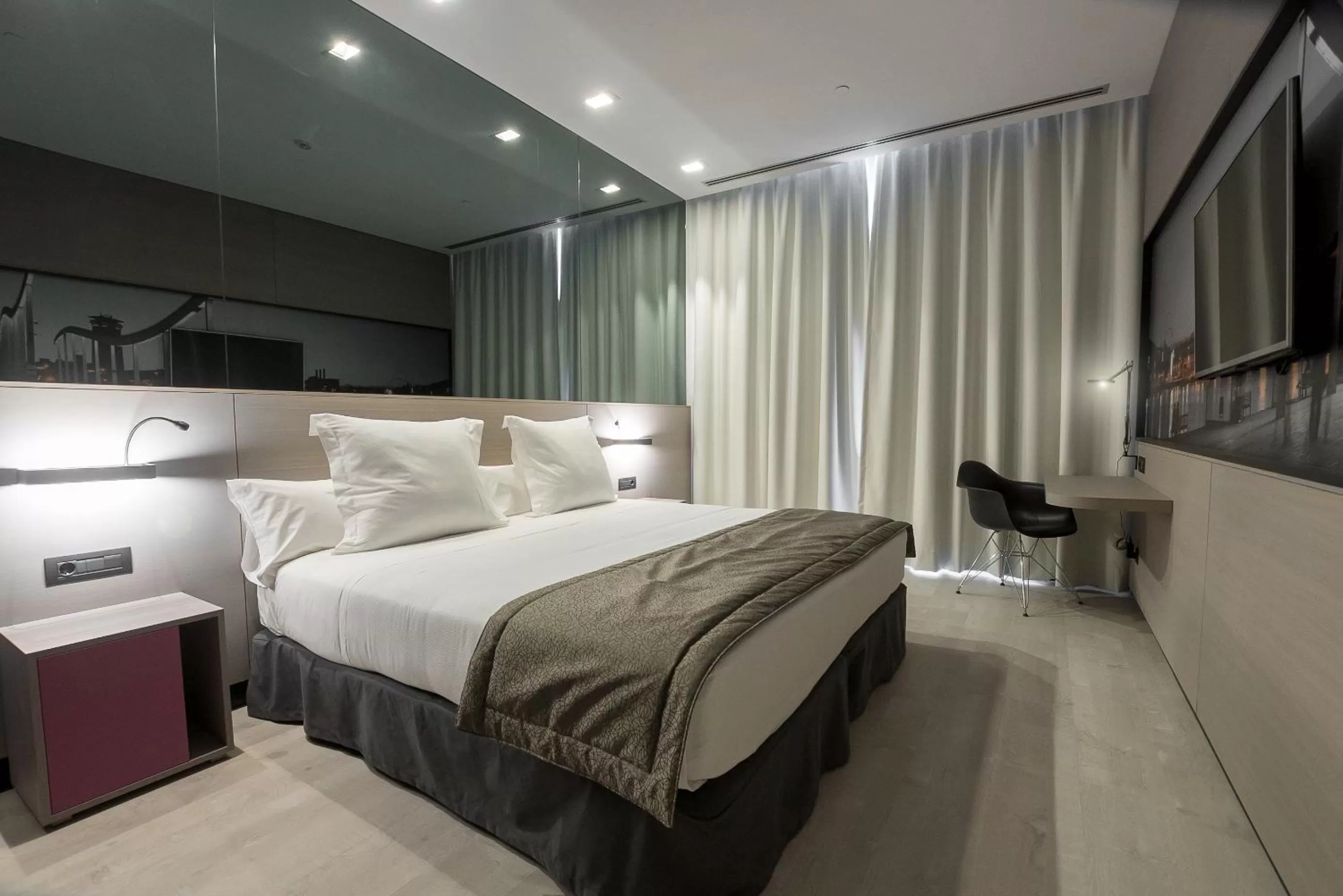 Bed in Negresco Princess 4* Sup