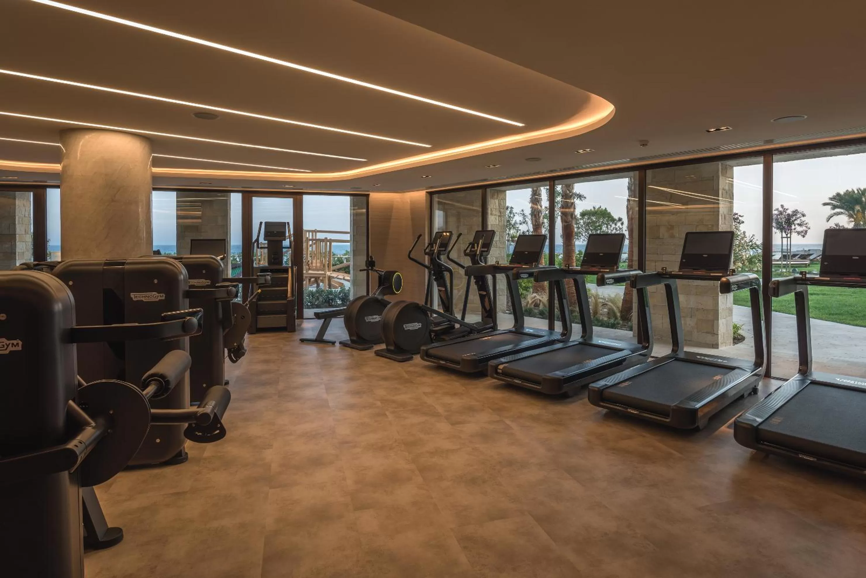 Fitness centre/facilities in Amara - Sea Your Only View™
