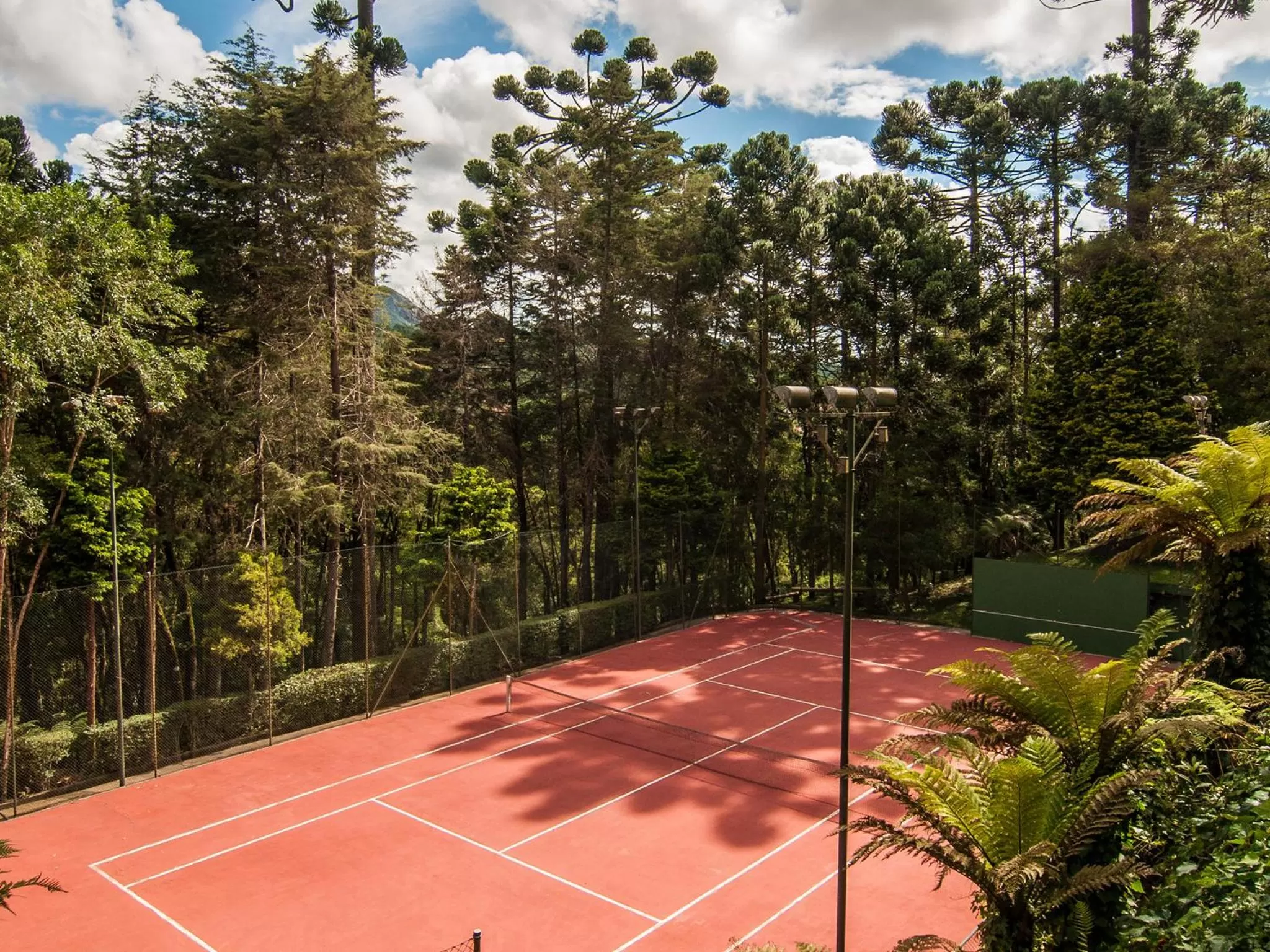 Tennis court, Tennis/Squash in Pousada Ricanto Amore Mio