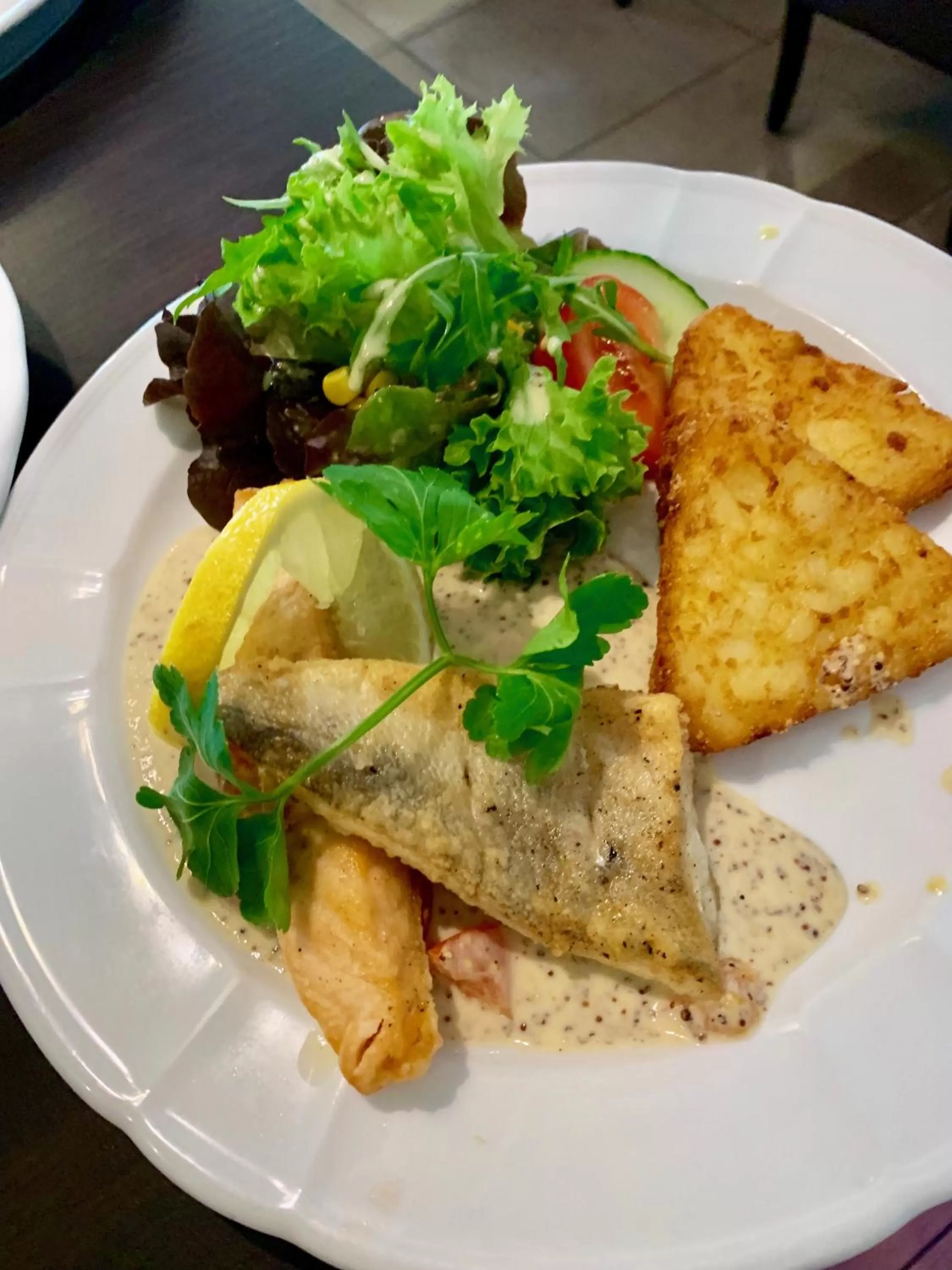 Food and drinks in Boutique Hotel Goldene Henne