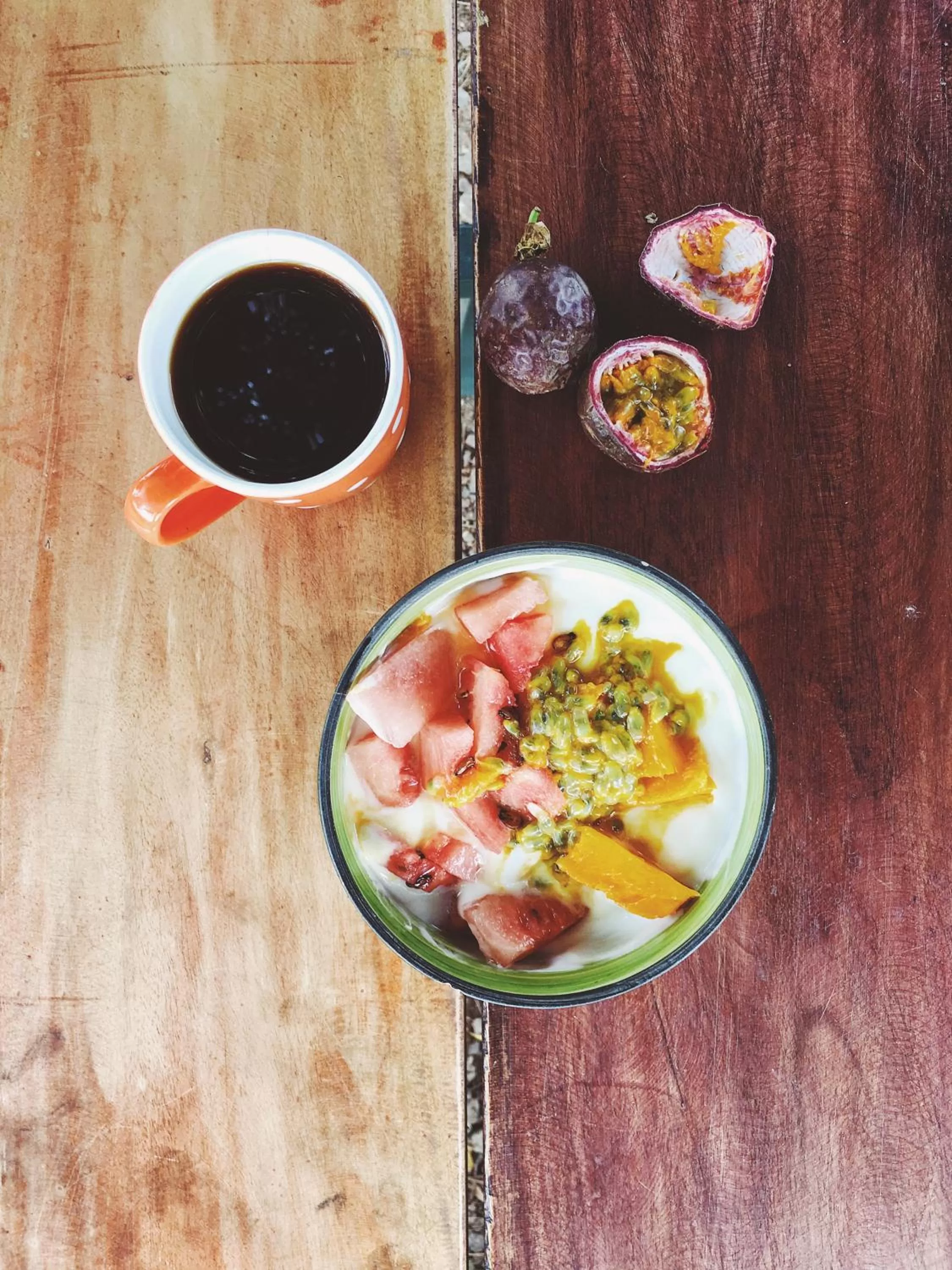 Breakfast in Kara-Tunga Safari Camp