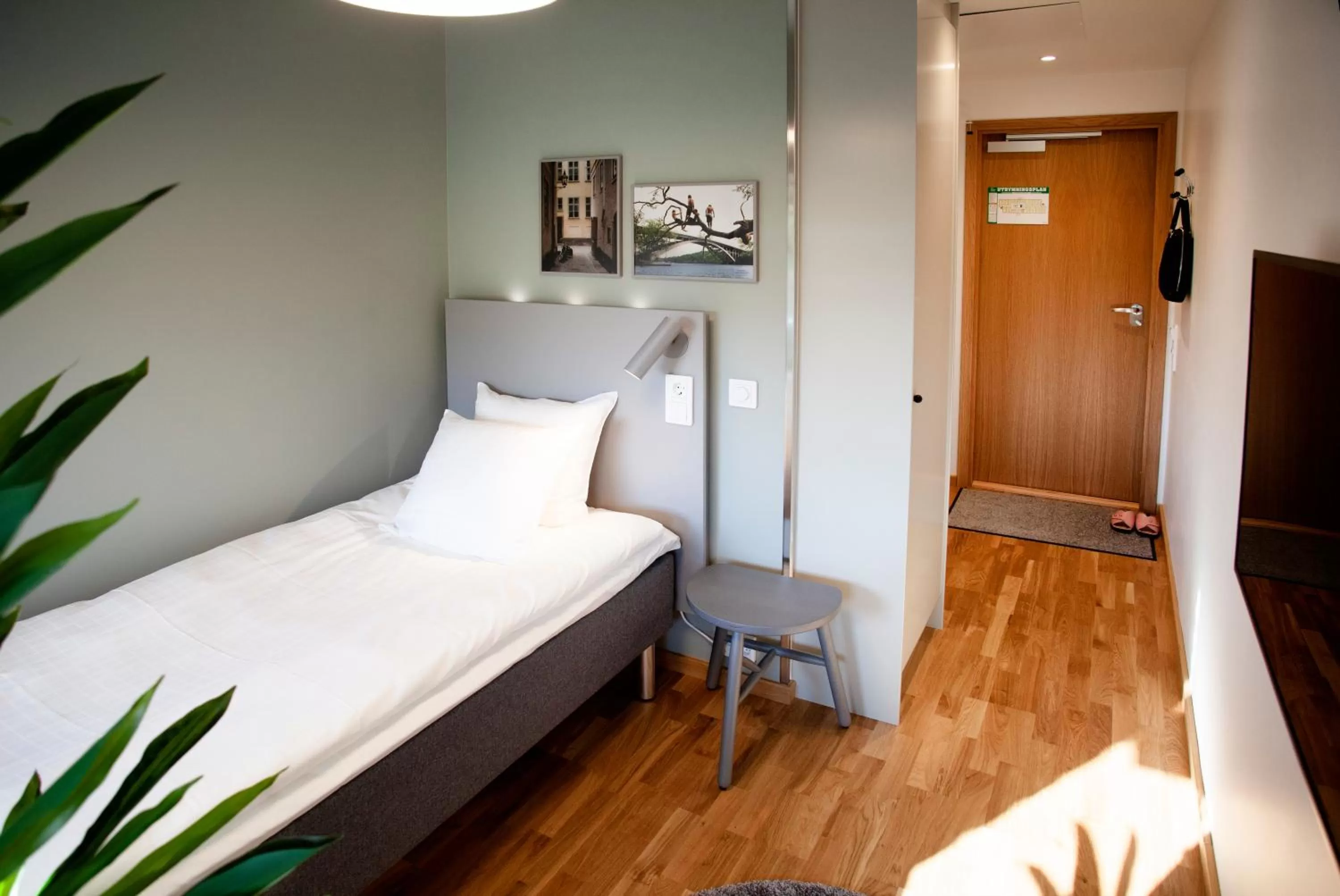 Bed in First Hotel The Studio