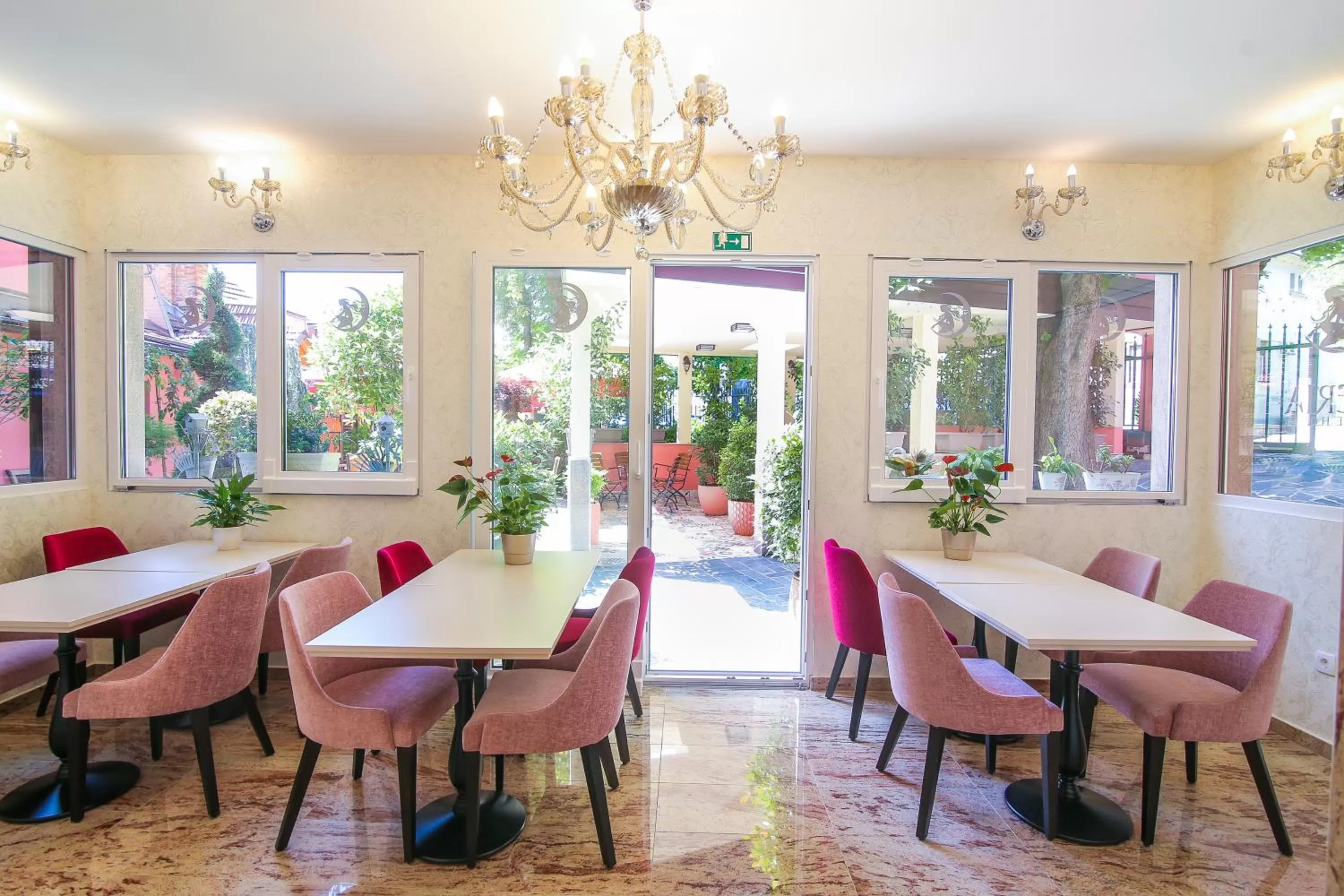 Lounge or bar in Boutique Hotel Asteria