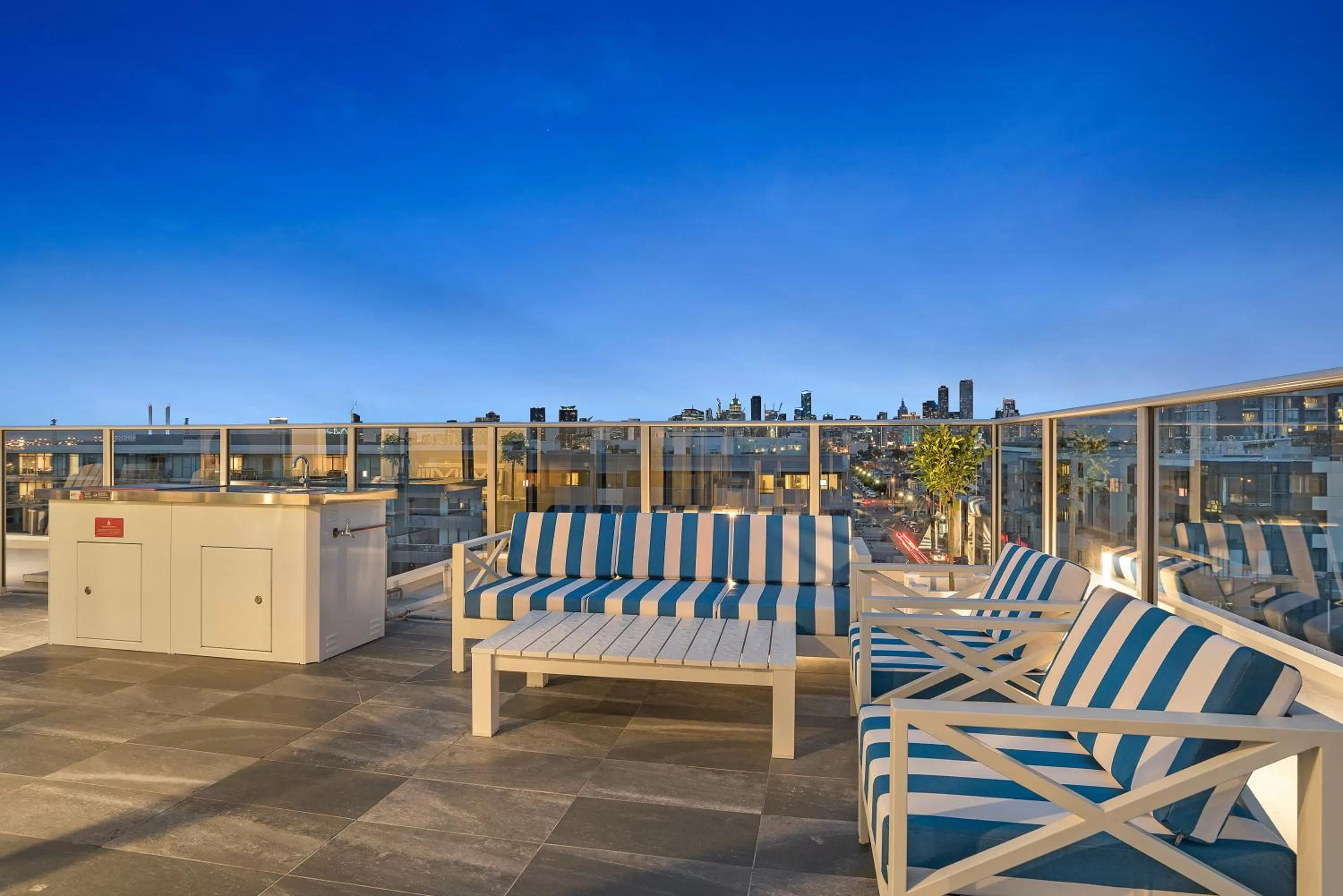 Neighbourhood in The Hamptons Apartments - Port Melbourne