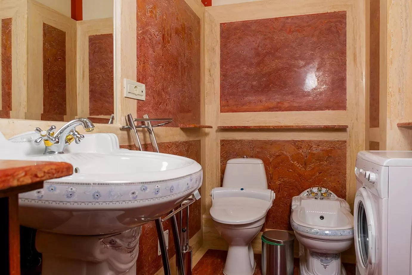 Toilet in My Hotel Apartments