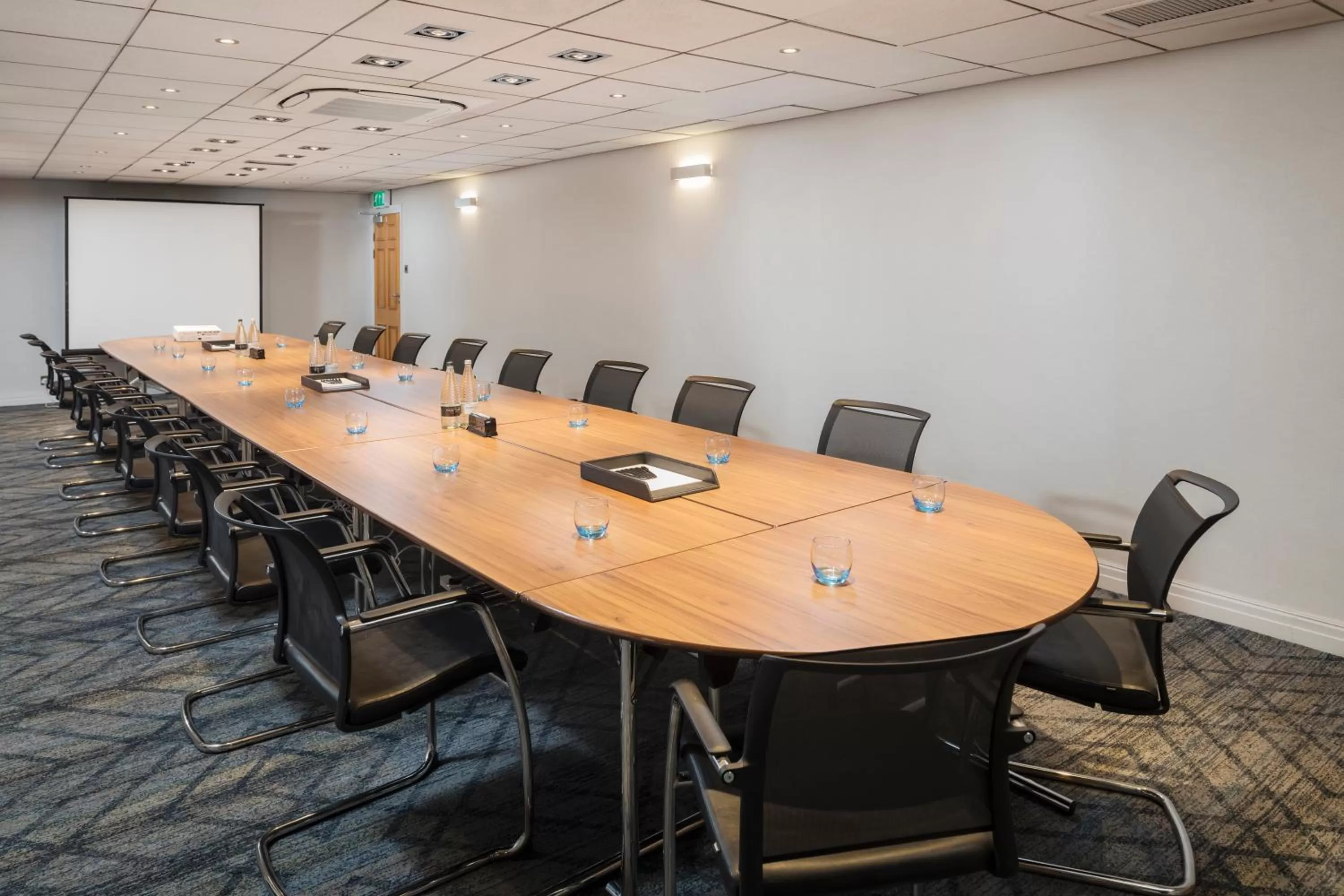 Business facilities in The Park Royal Hotel & Spa