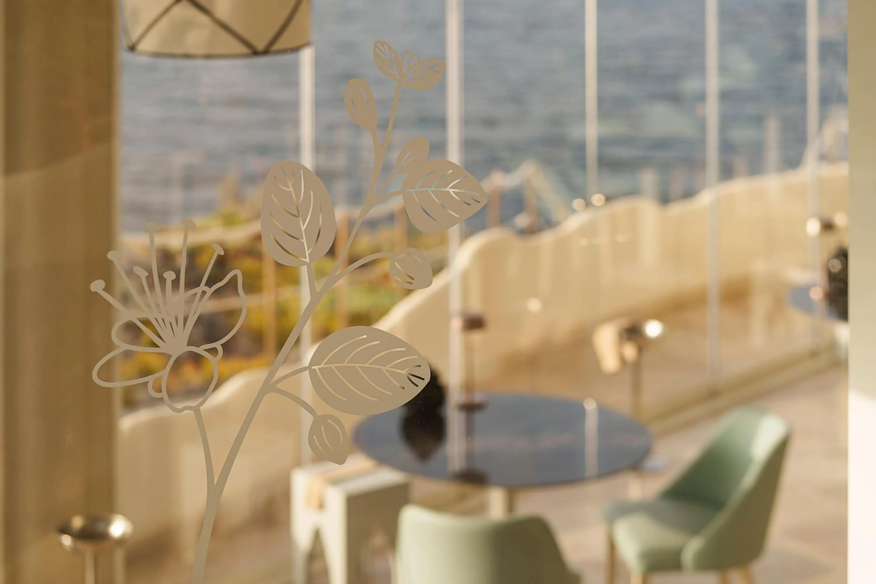 Restaurant/places to eat in Therasia Resort Sea and SPA - The Leading Hotels of the World