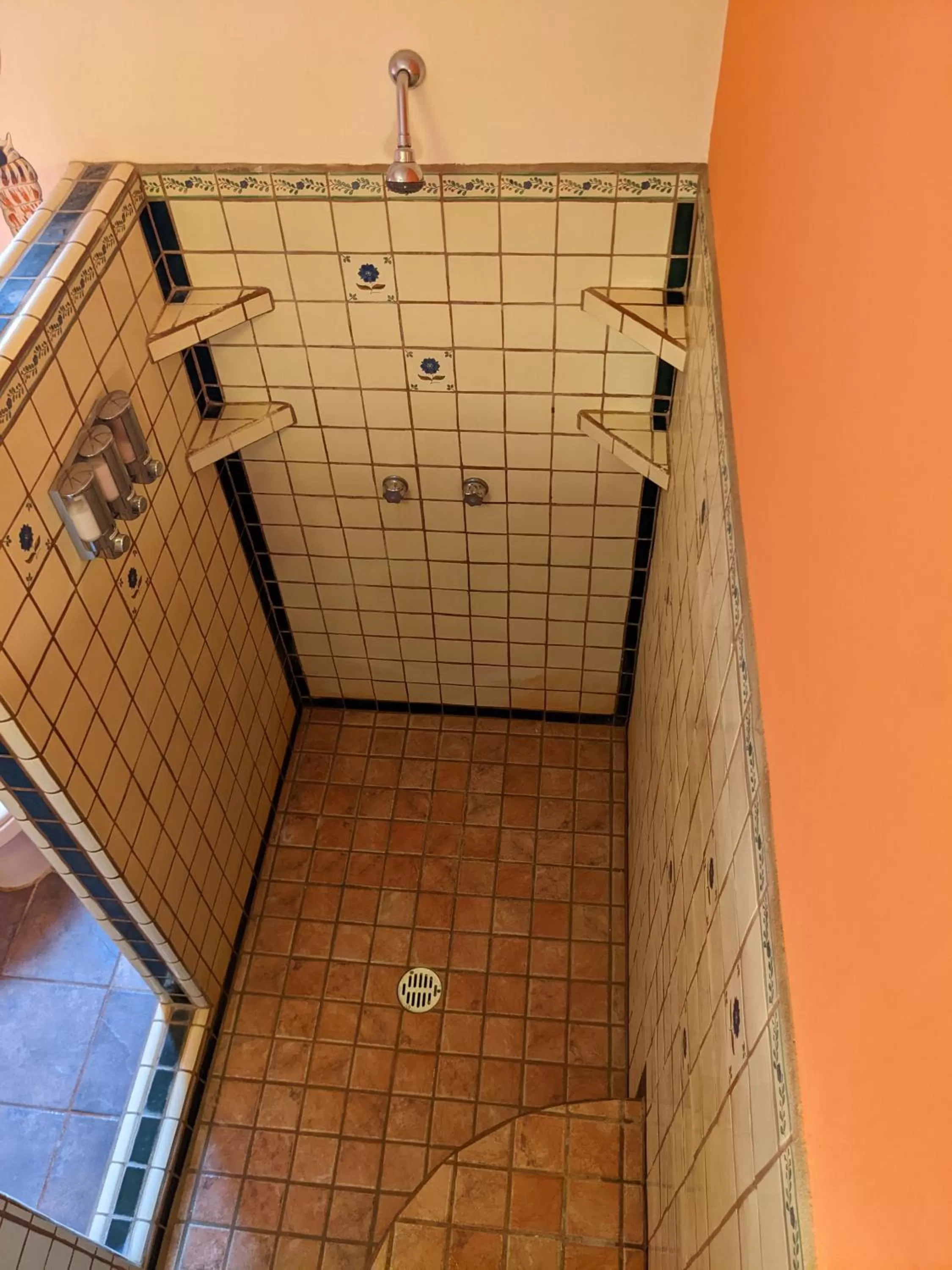 Shower in Hacienda De Palmas