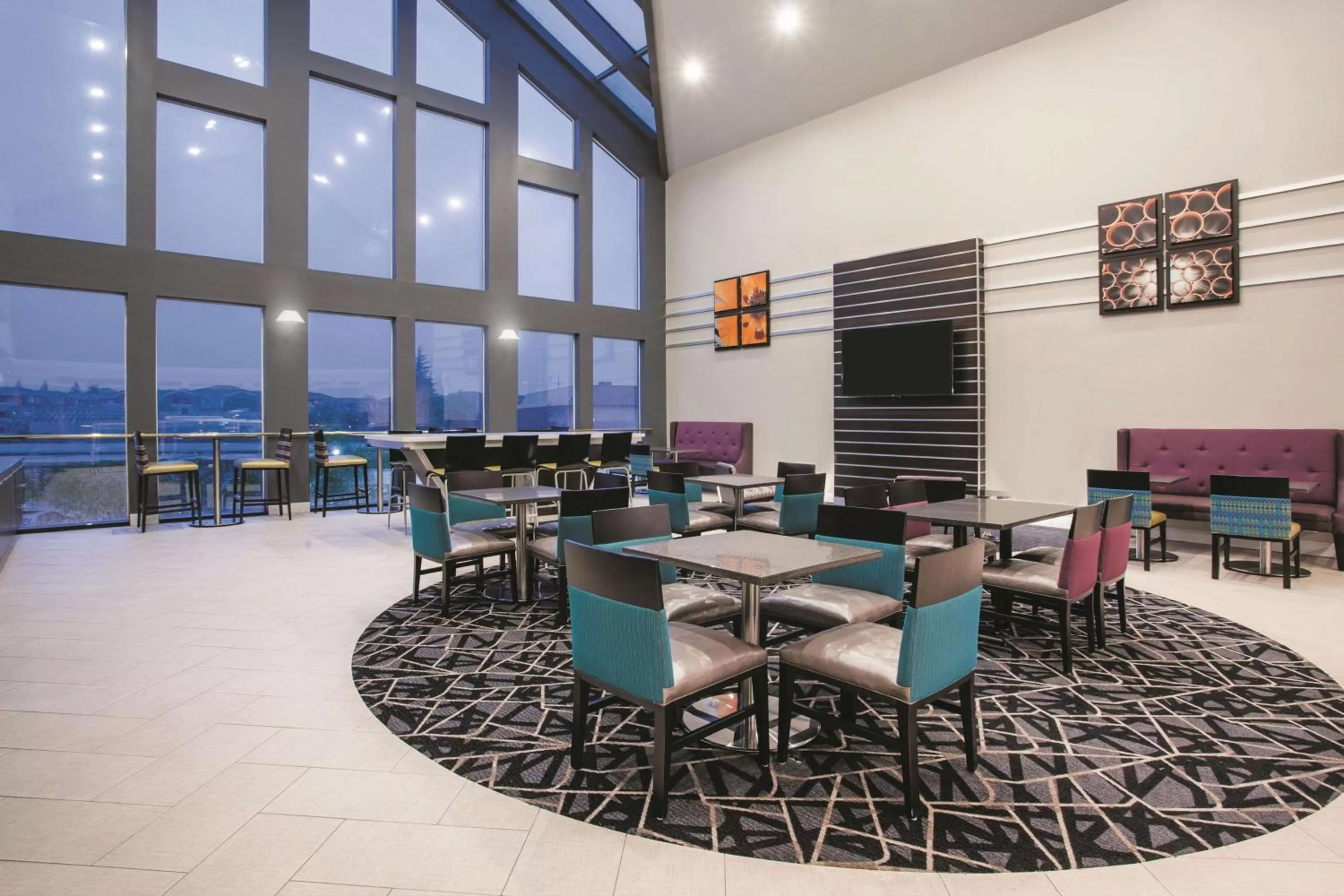 Restaurant/places to eat in La Quinta by Wyndham Dublin - Pleasanton