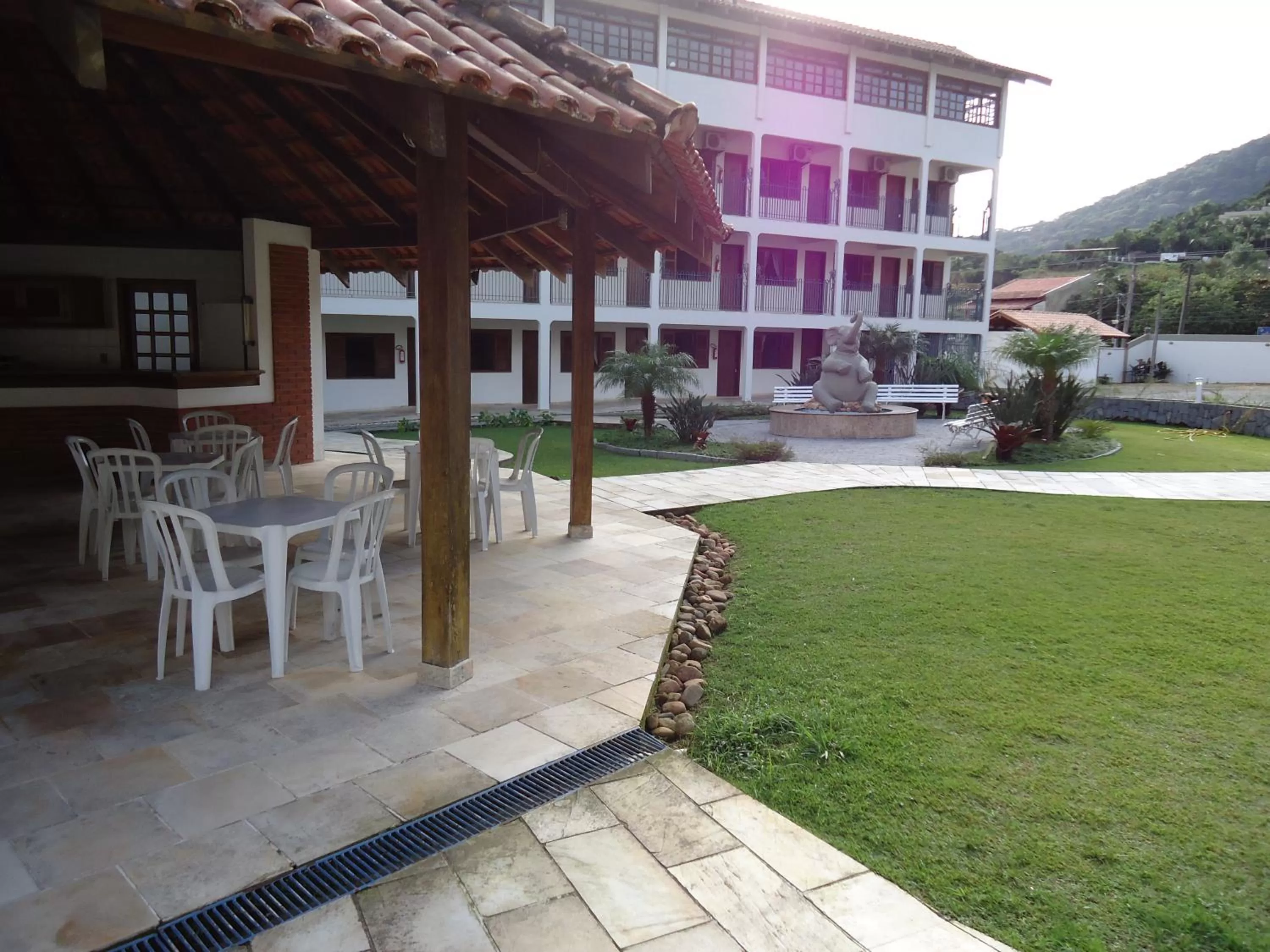 Garden in Bartholo Plaza Hotel