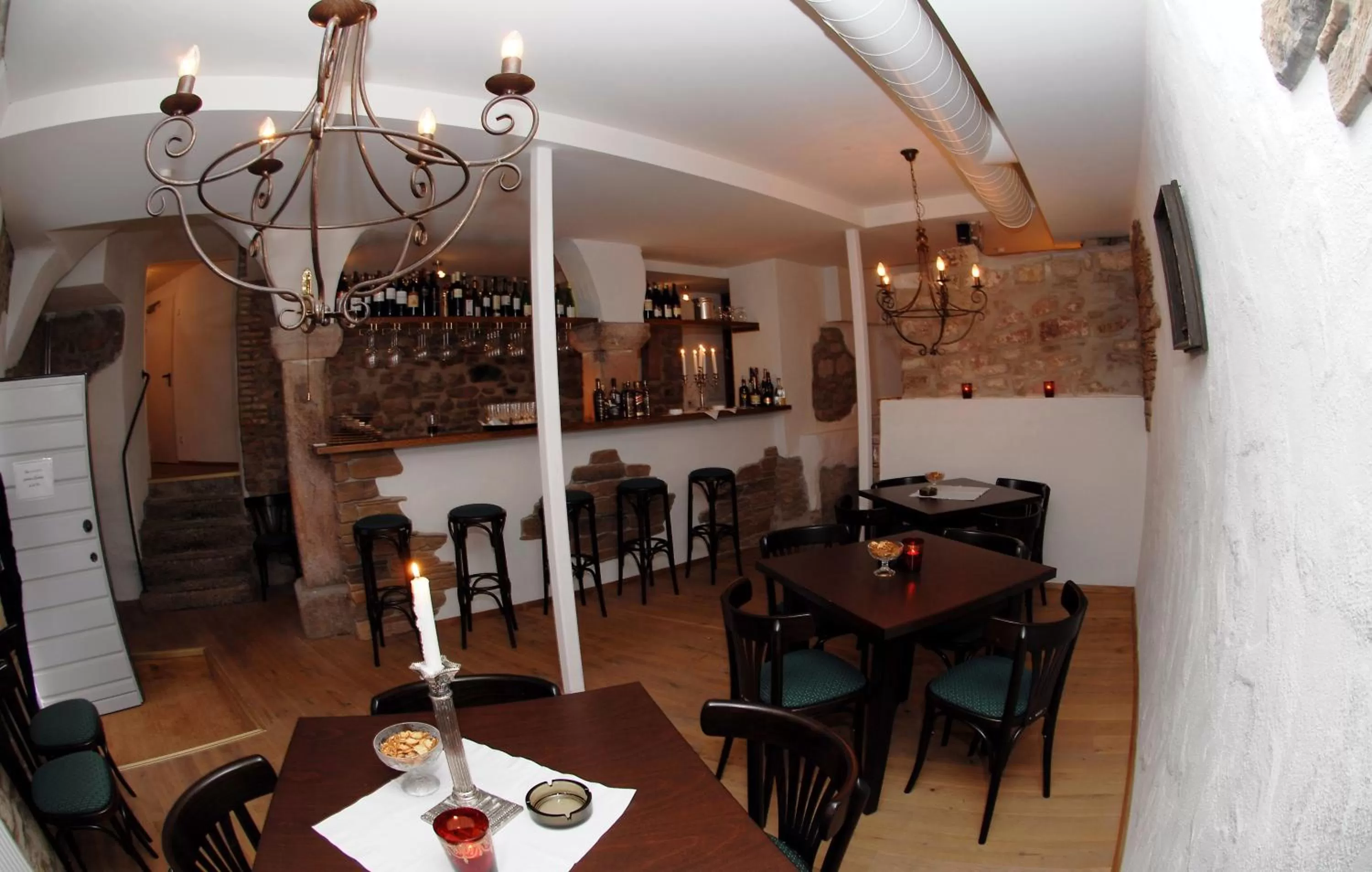 Restaurant/places to eat in Hotel Rathausglöckel