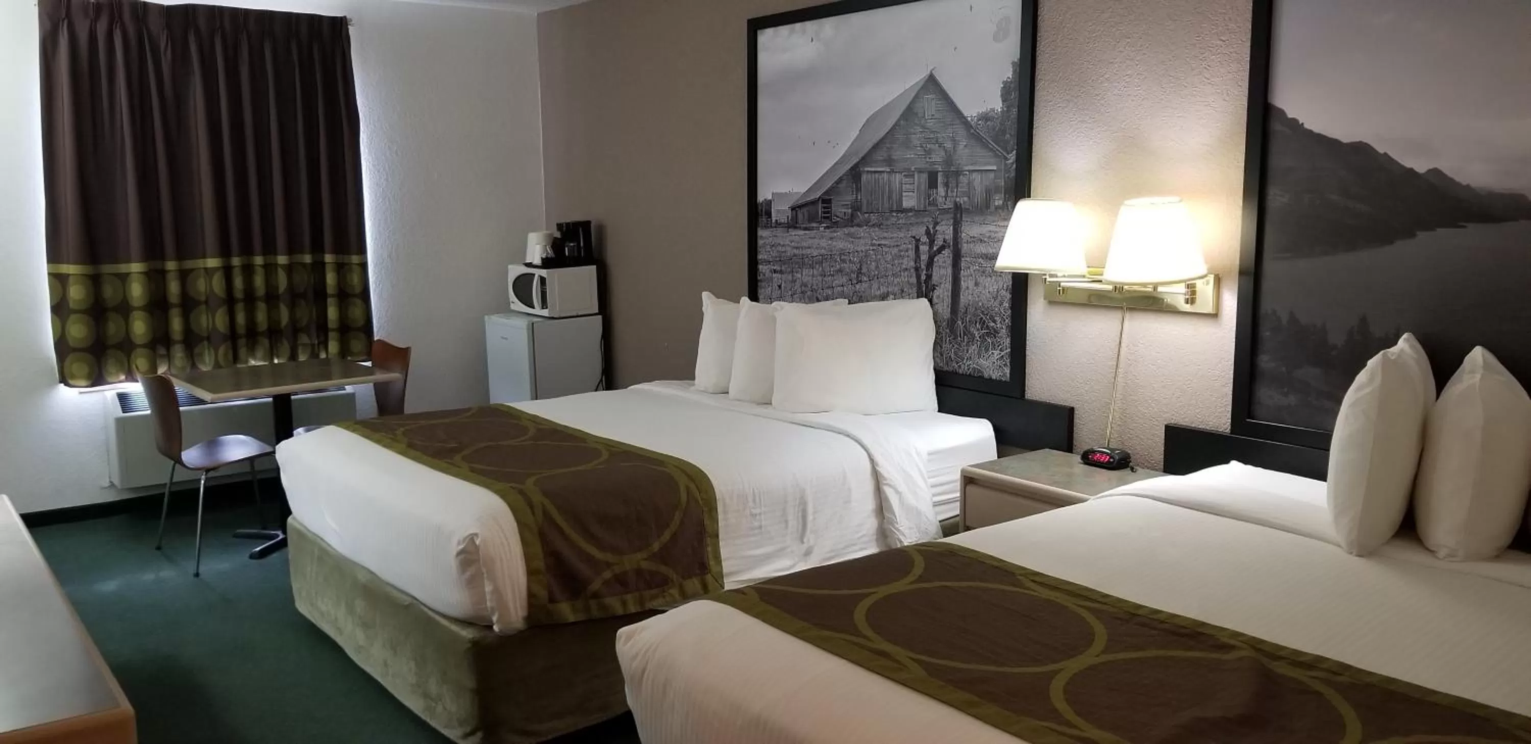 Bed in Super 8 by Wyndham Pincher Creek AB