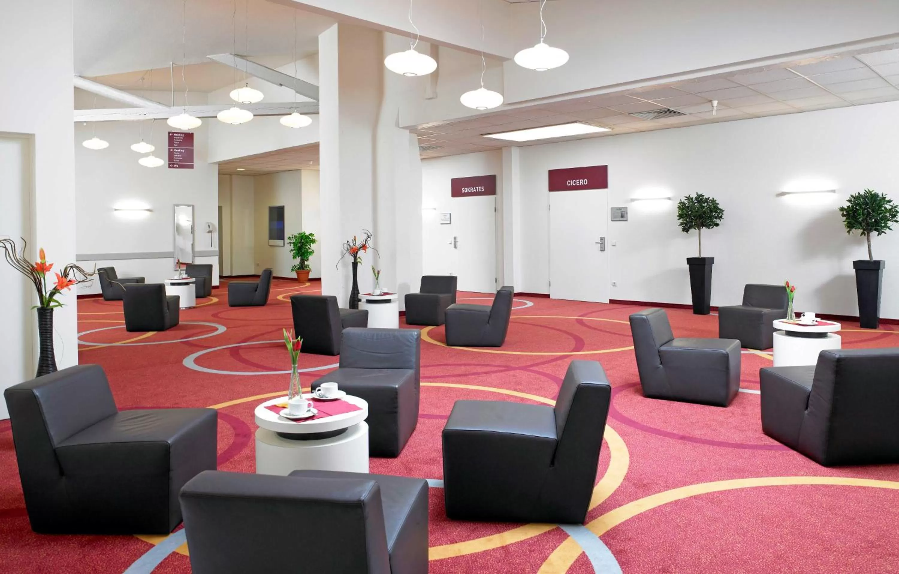 Business facilities in B&K Hotels