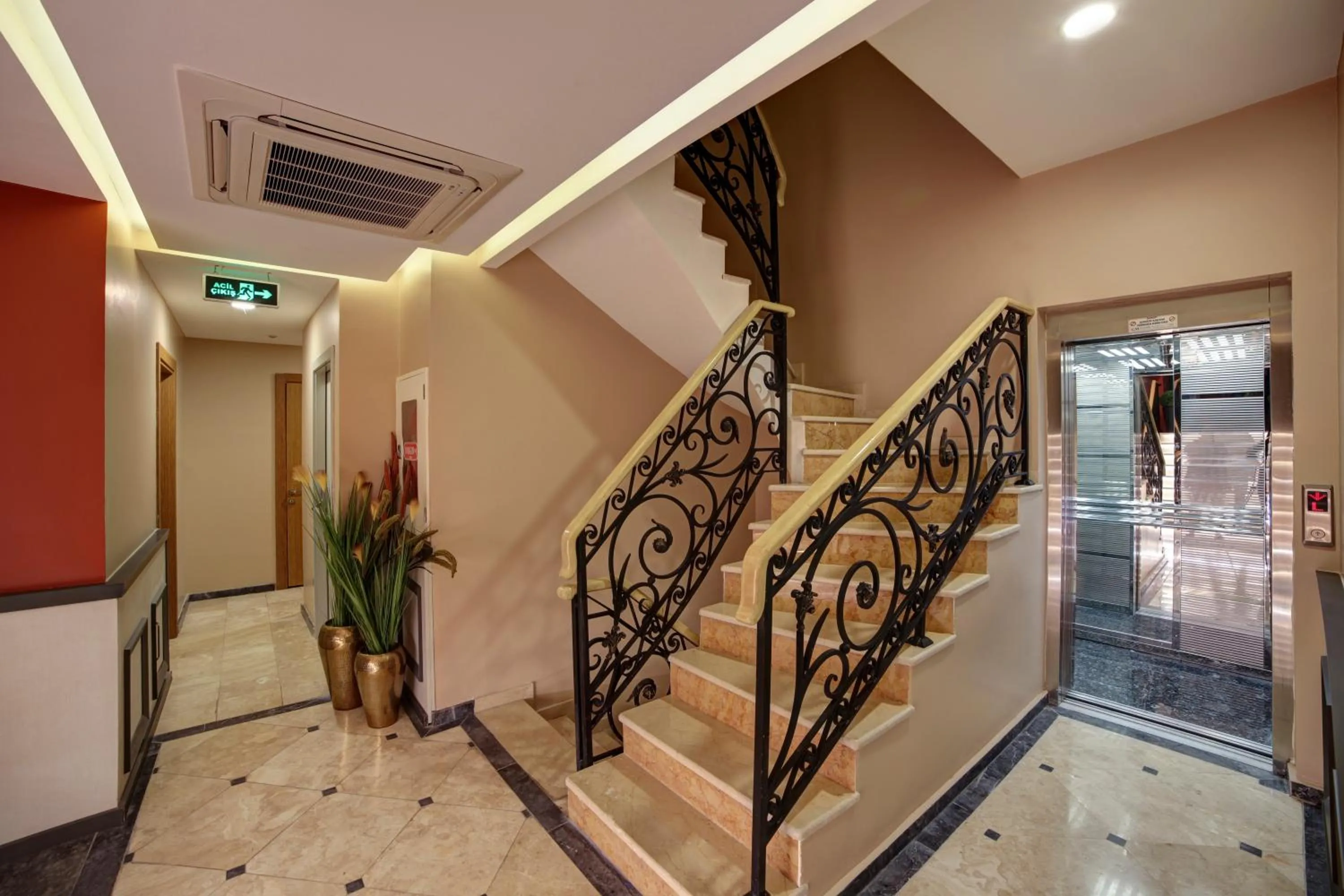 Lobby or reception in The Fox Hotel