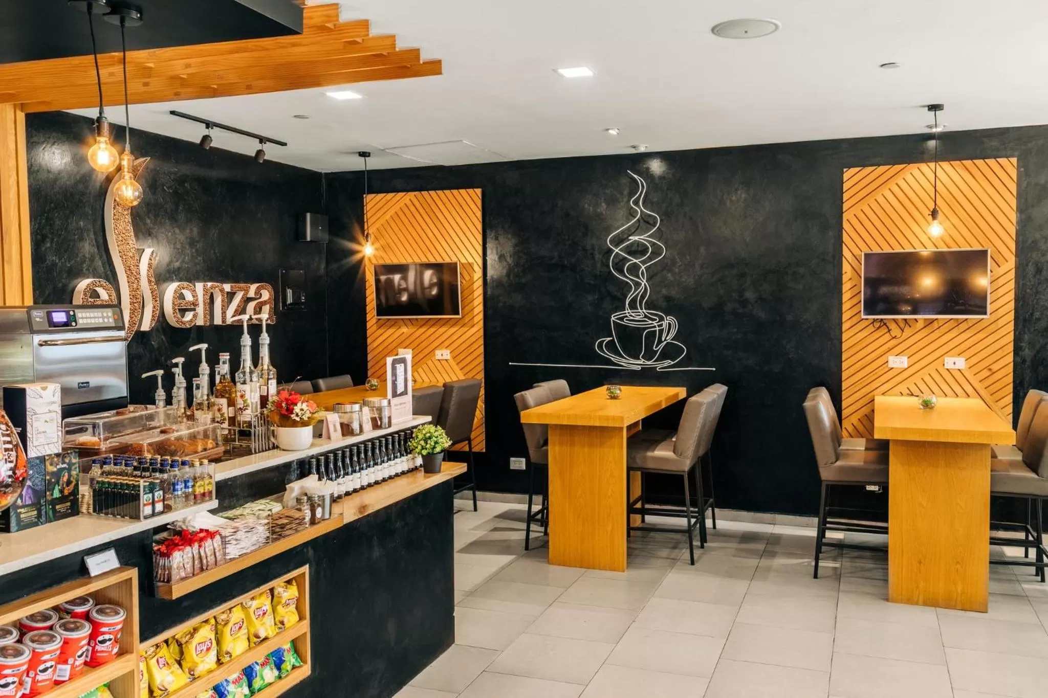 Restaurant/places to eat in Hilton San Salvador