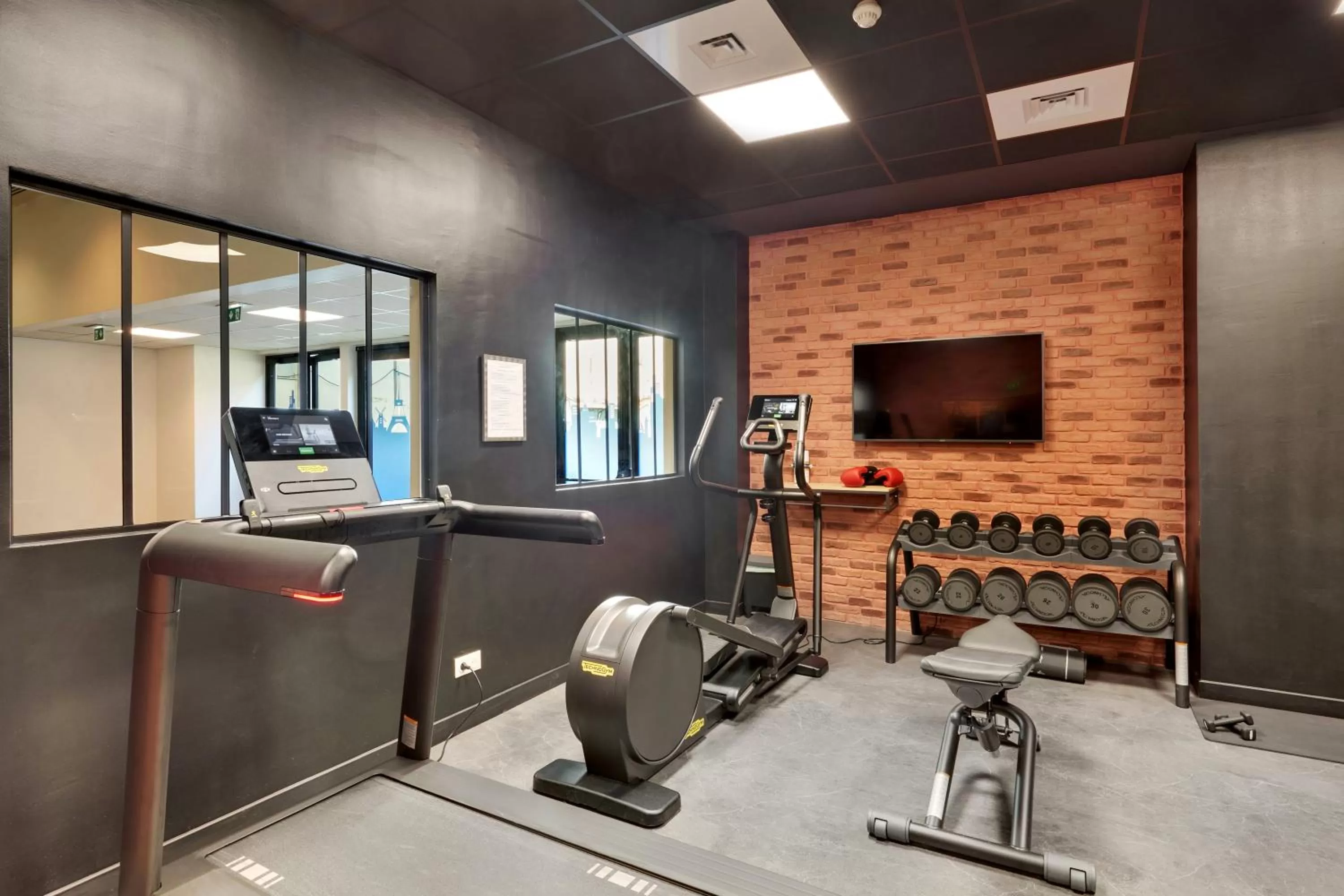 Fitness centre/facilities in Novotel Paris Est