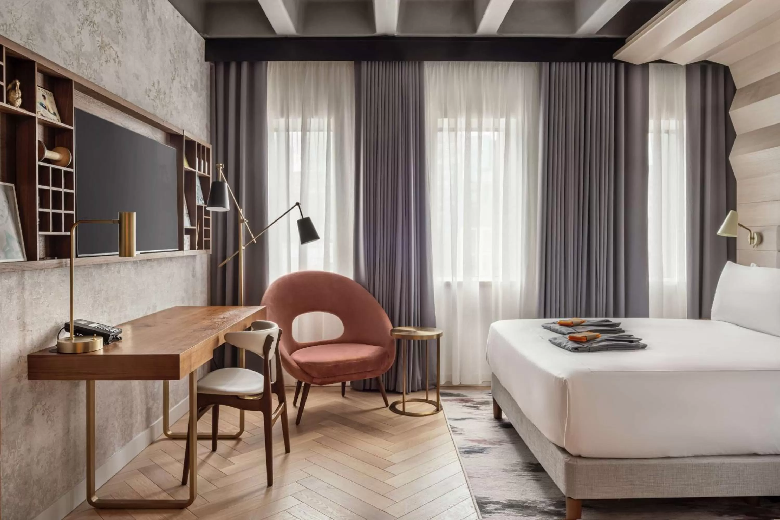 Bedroom, Bed in Canopy by Hilton London City