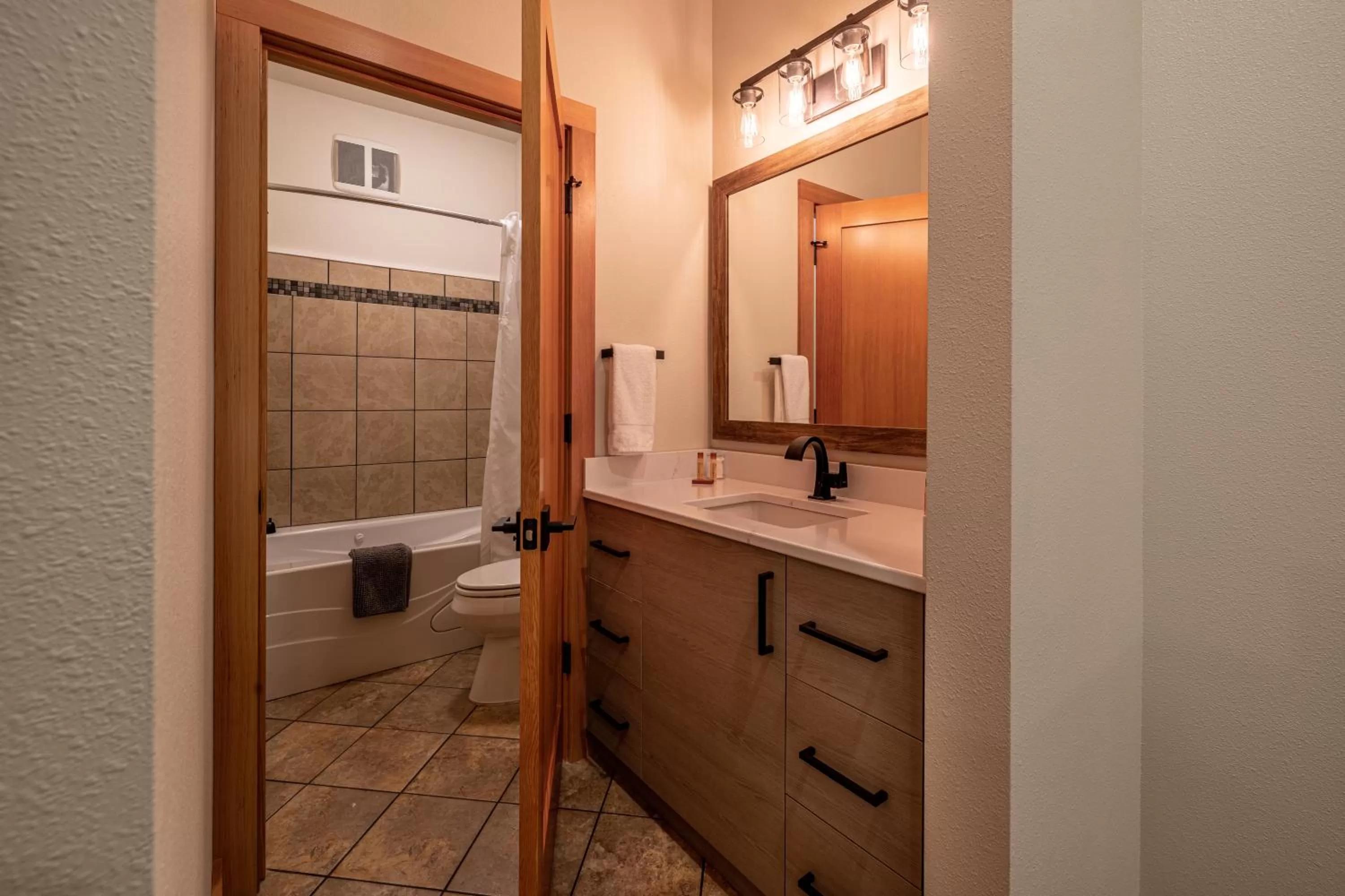 Bathroom in Alpen Dorf Pension