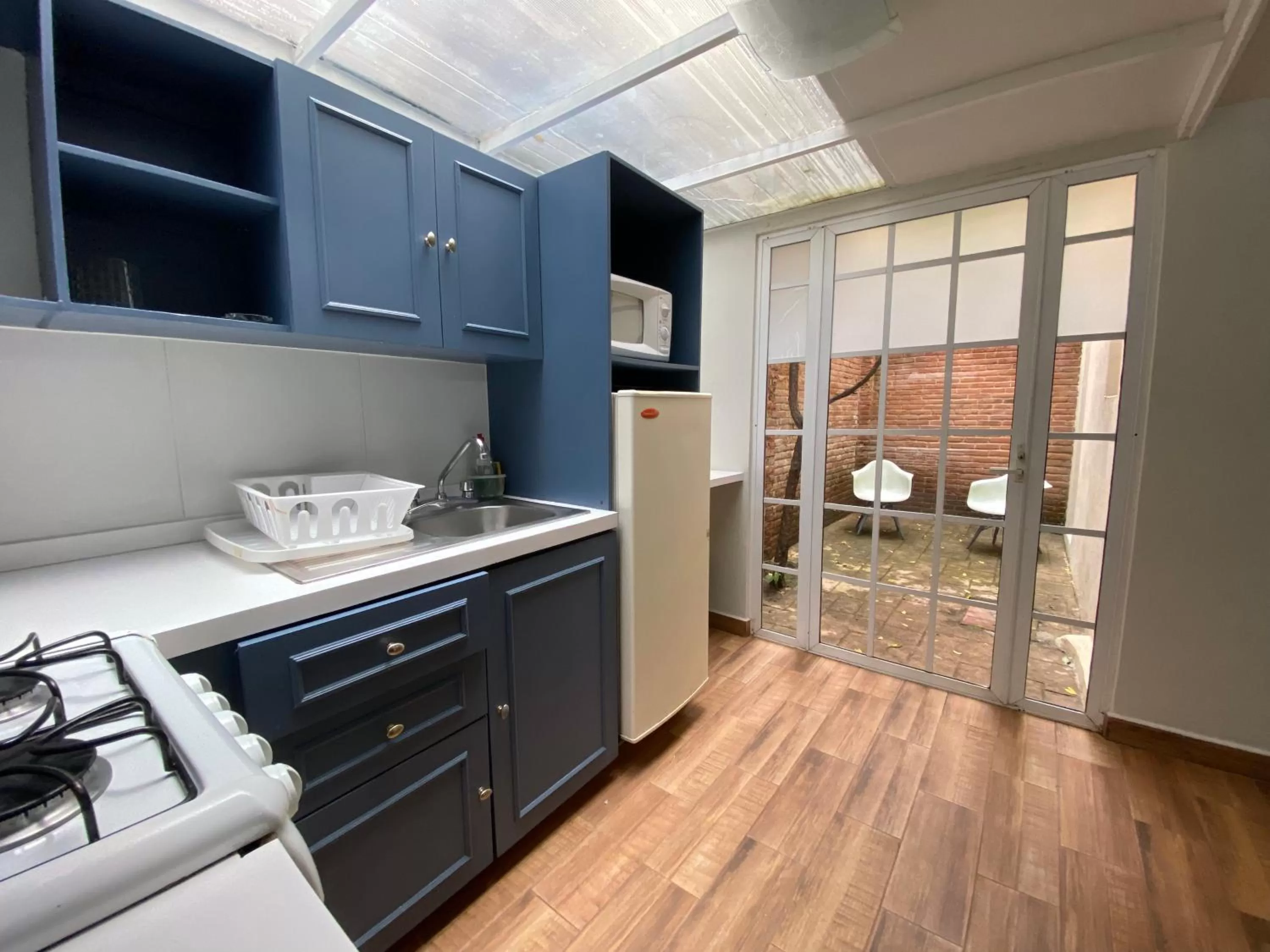 Kitchen or kitchenette in Grupo Kings Suites - Bosques de Duraznos 78