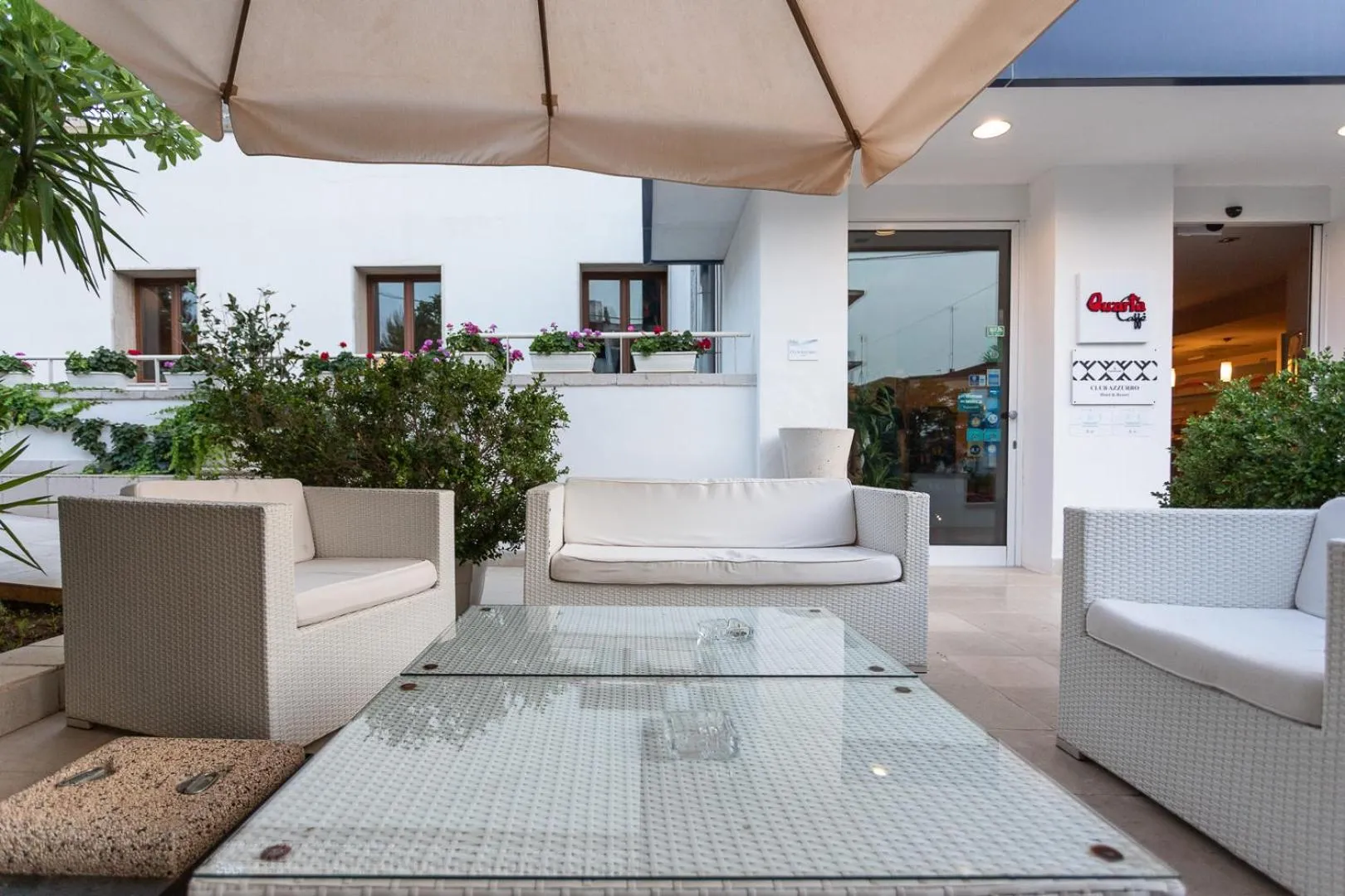 Garden in Club Azzurro Hotel & Resort