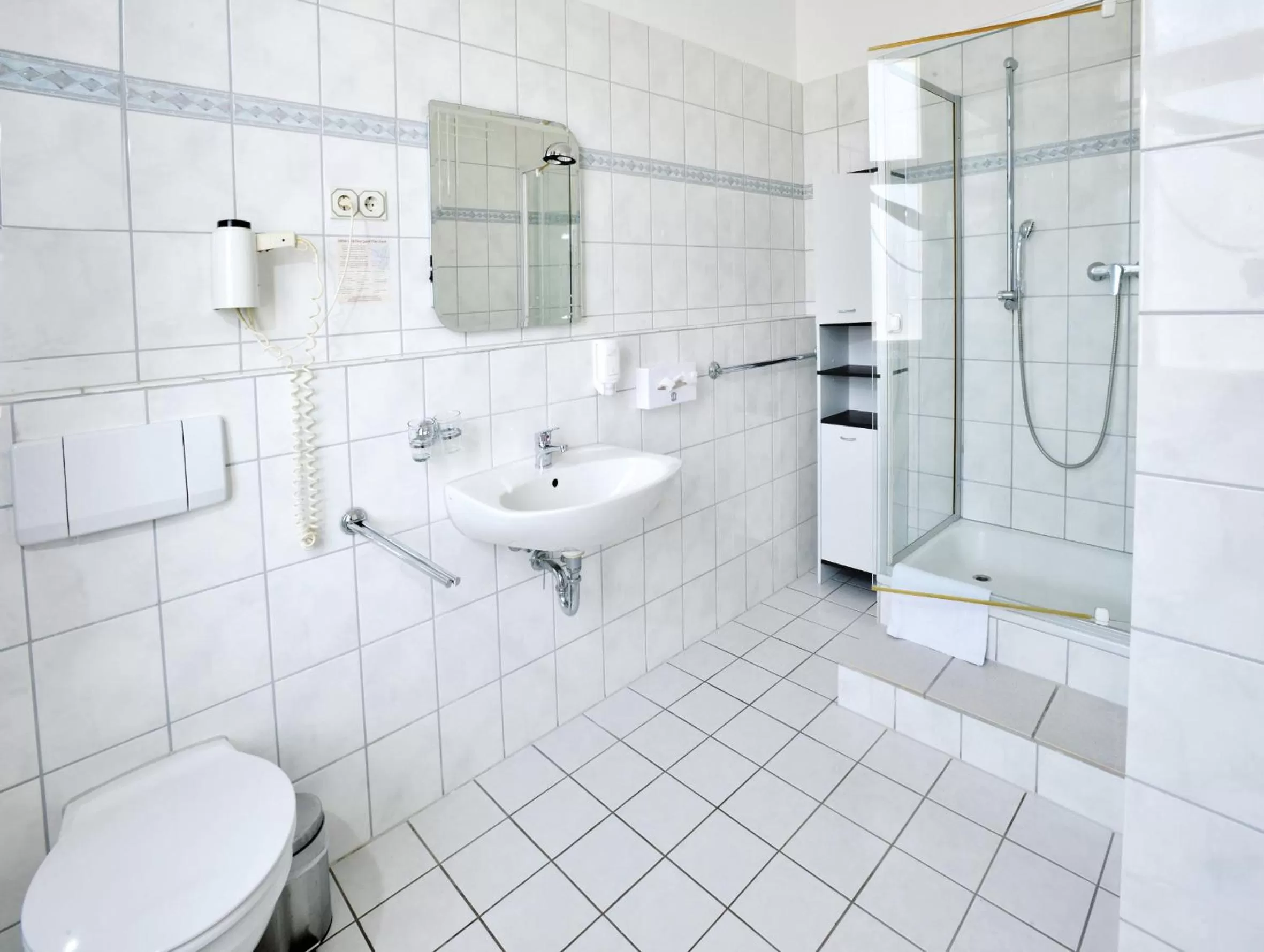 Shower in Villa Oranien