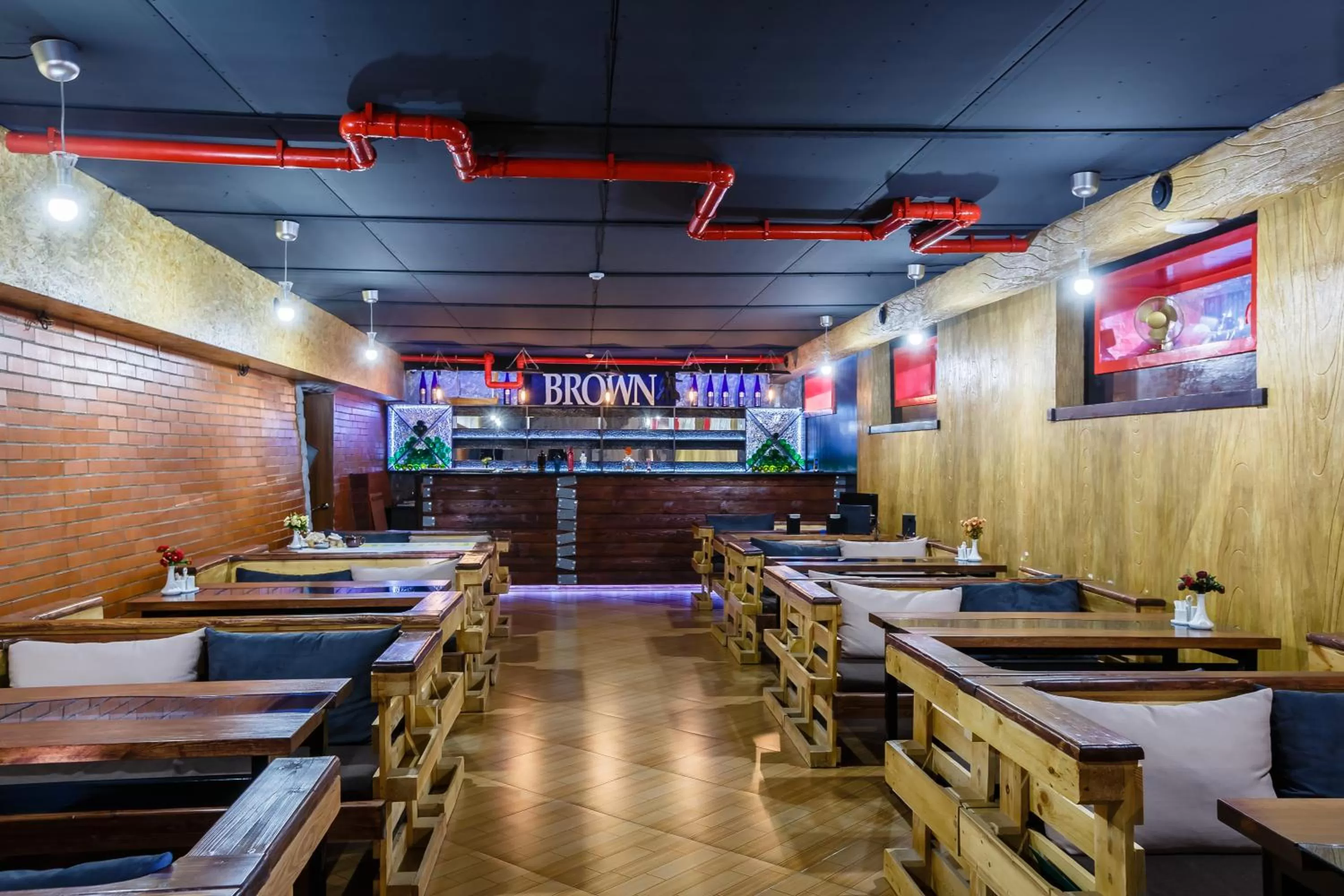 Communal lounge/ TV room in Brown Hotel