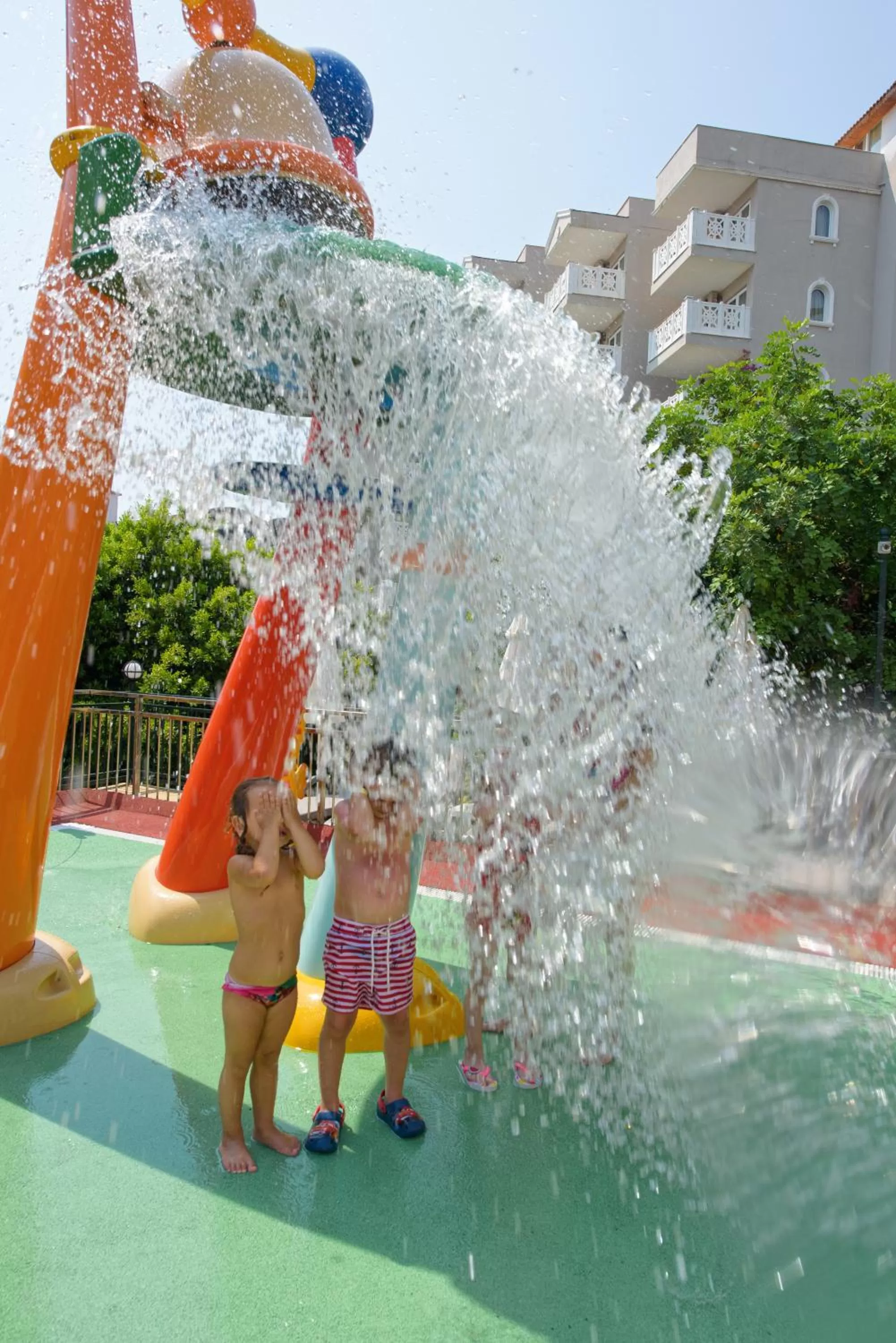 Kids's club, Swimming Pool in Paradiso Günlük Kiralık Daireler Only Room