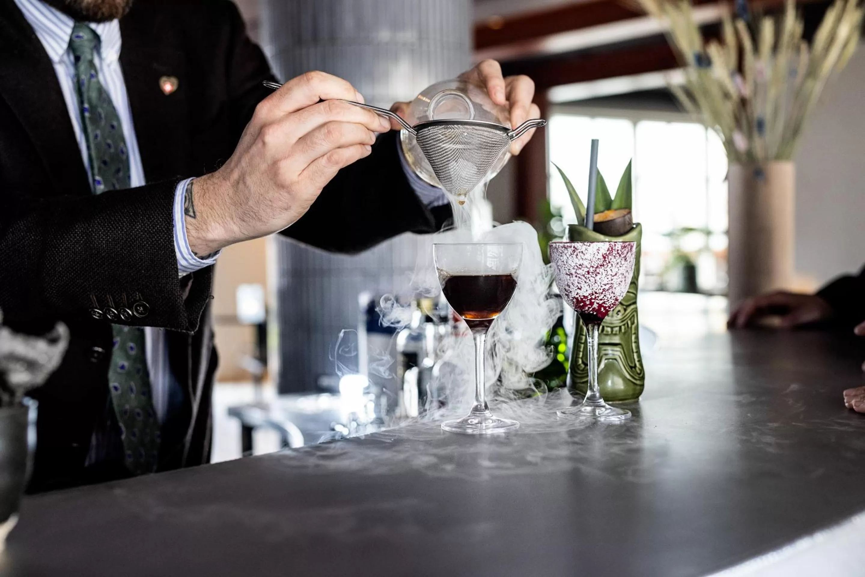 Lounge or bar in Pier 5 Hotel