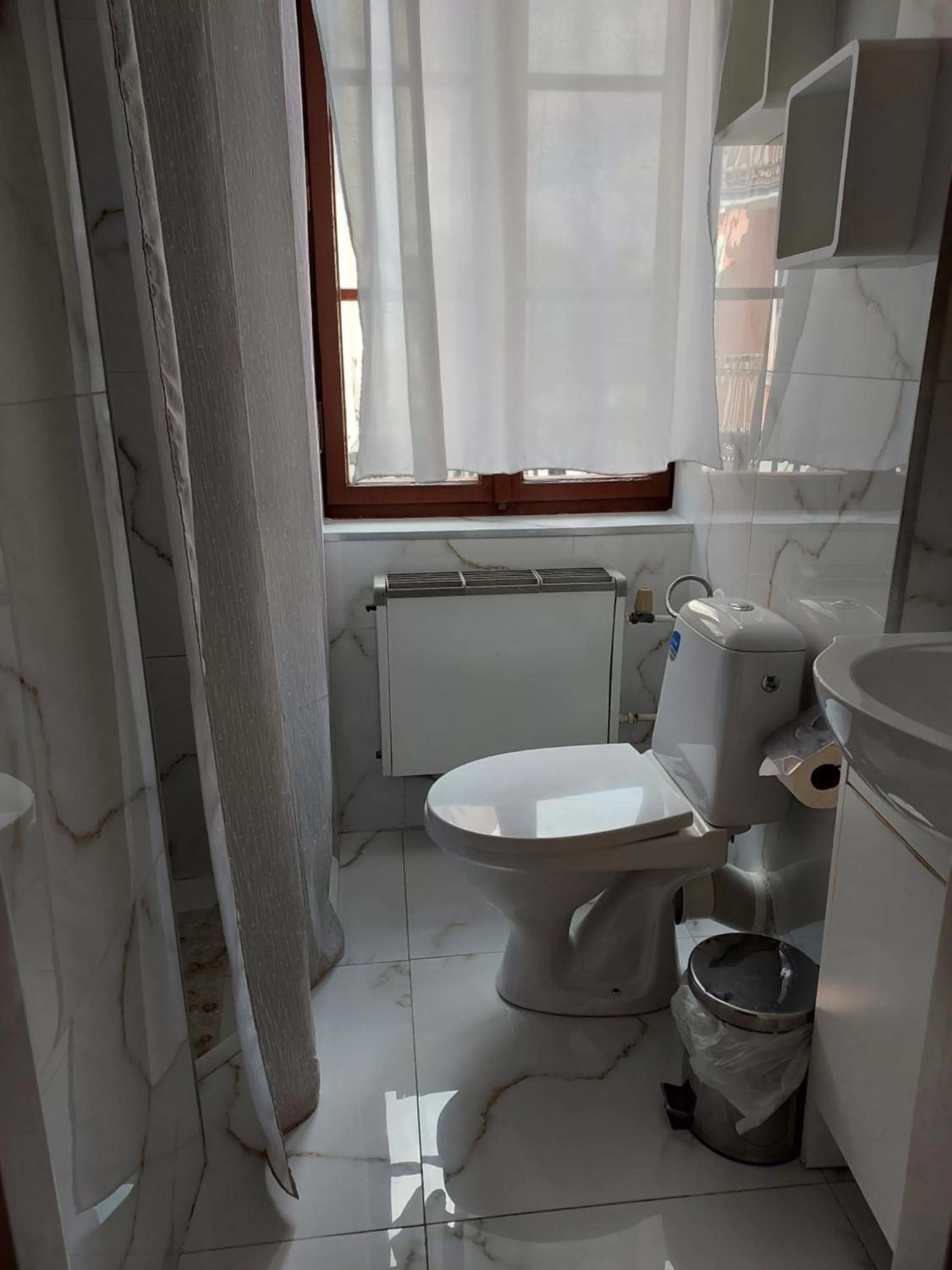 Bathroom in Hotel Asila