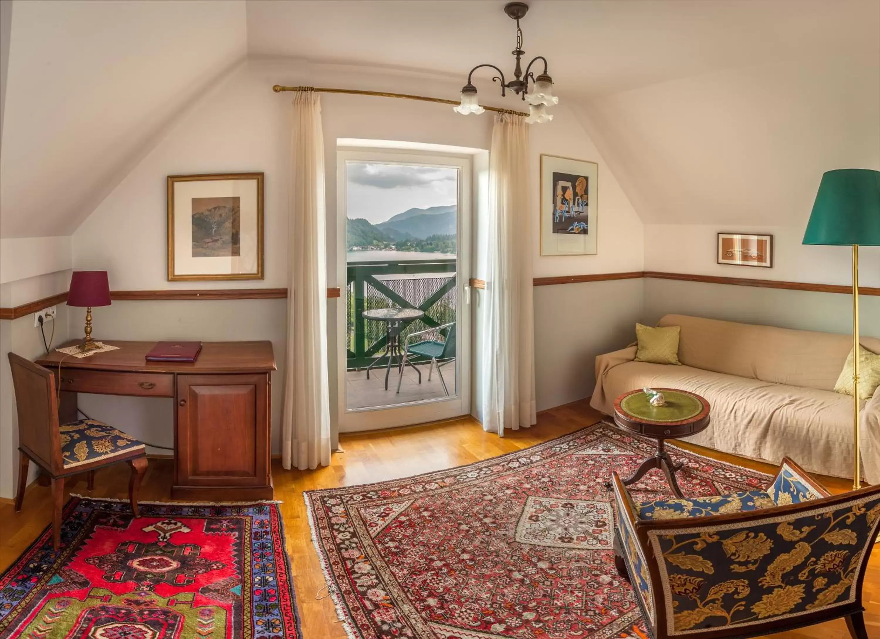 Suite with Balcony in Hotel Triglav Suite with Balcony in Hotel Triglav