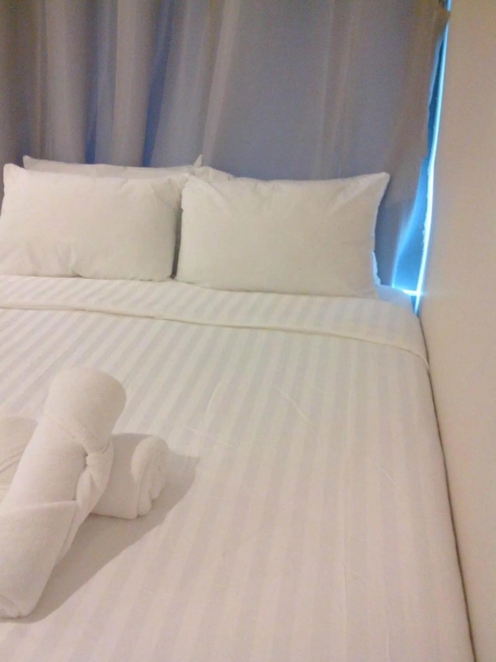Decorative detail, Bed in Nantra Ploenchit hotel