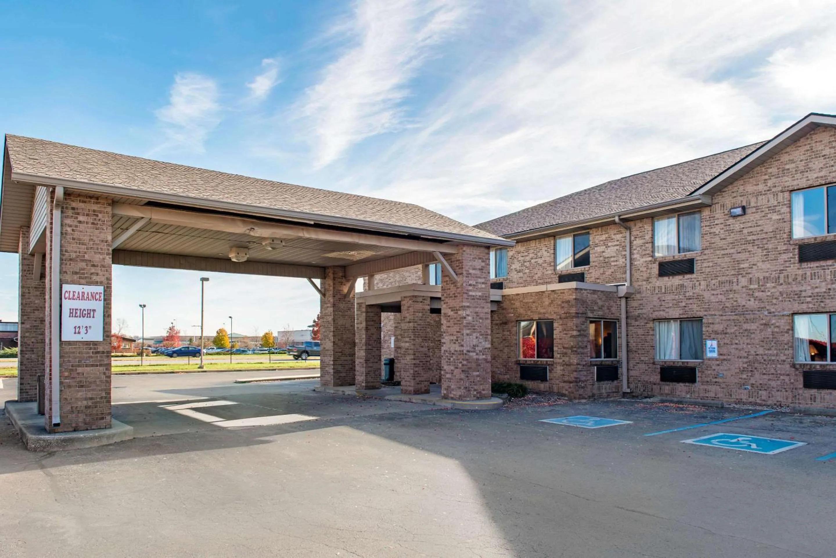 Property building in Quality Inn Noblesville-Indianapolis