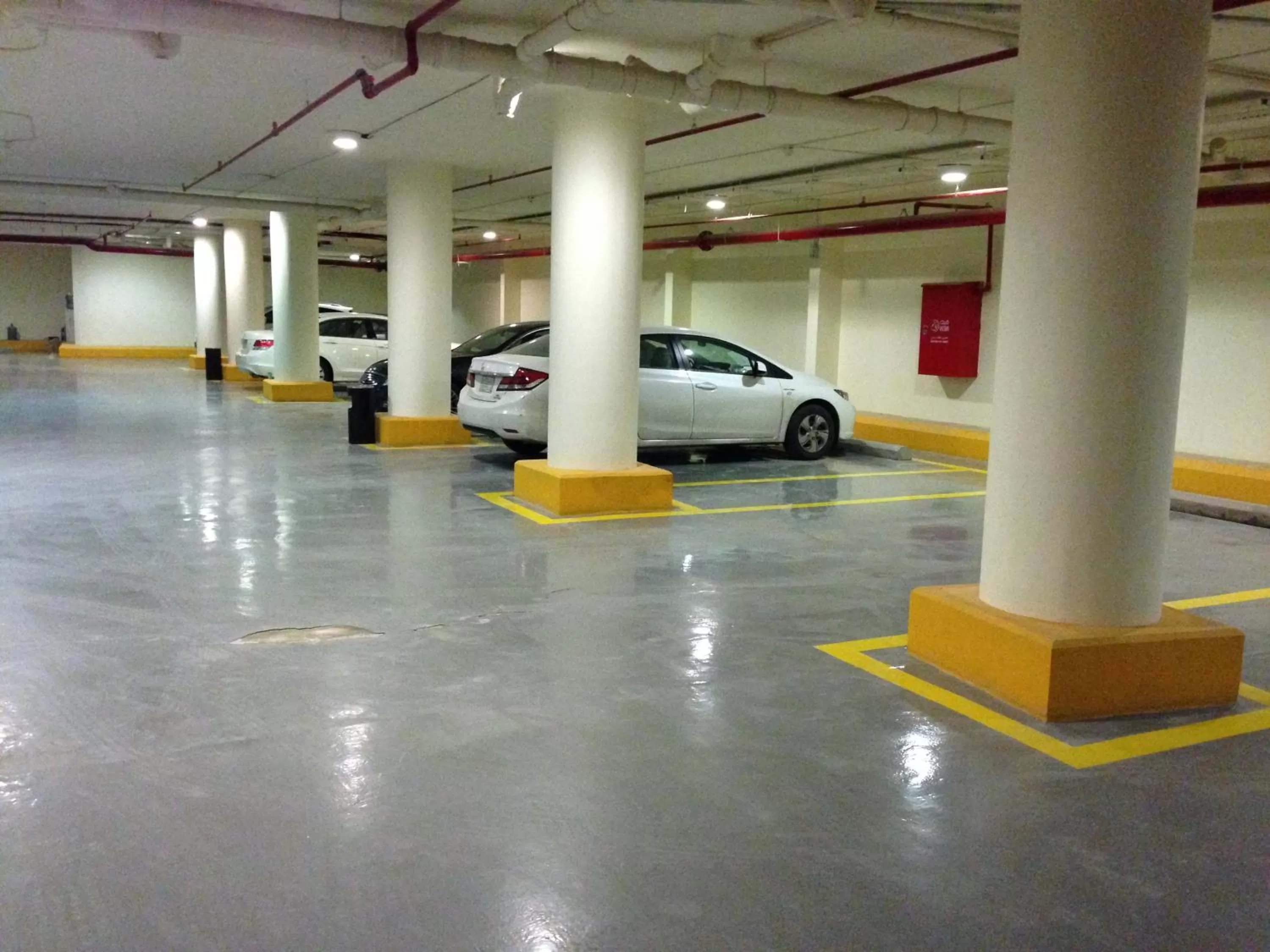 Area and facilities in Mandarin Alshamal Hotel Apartments