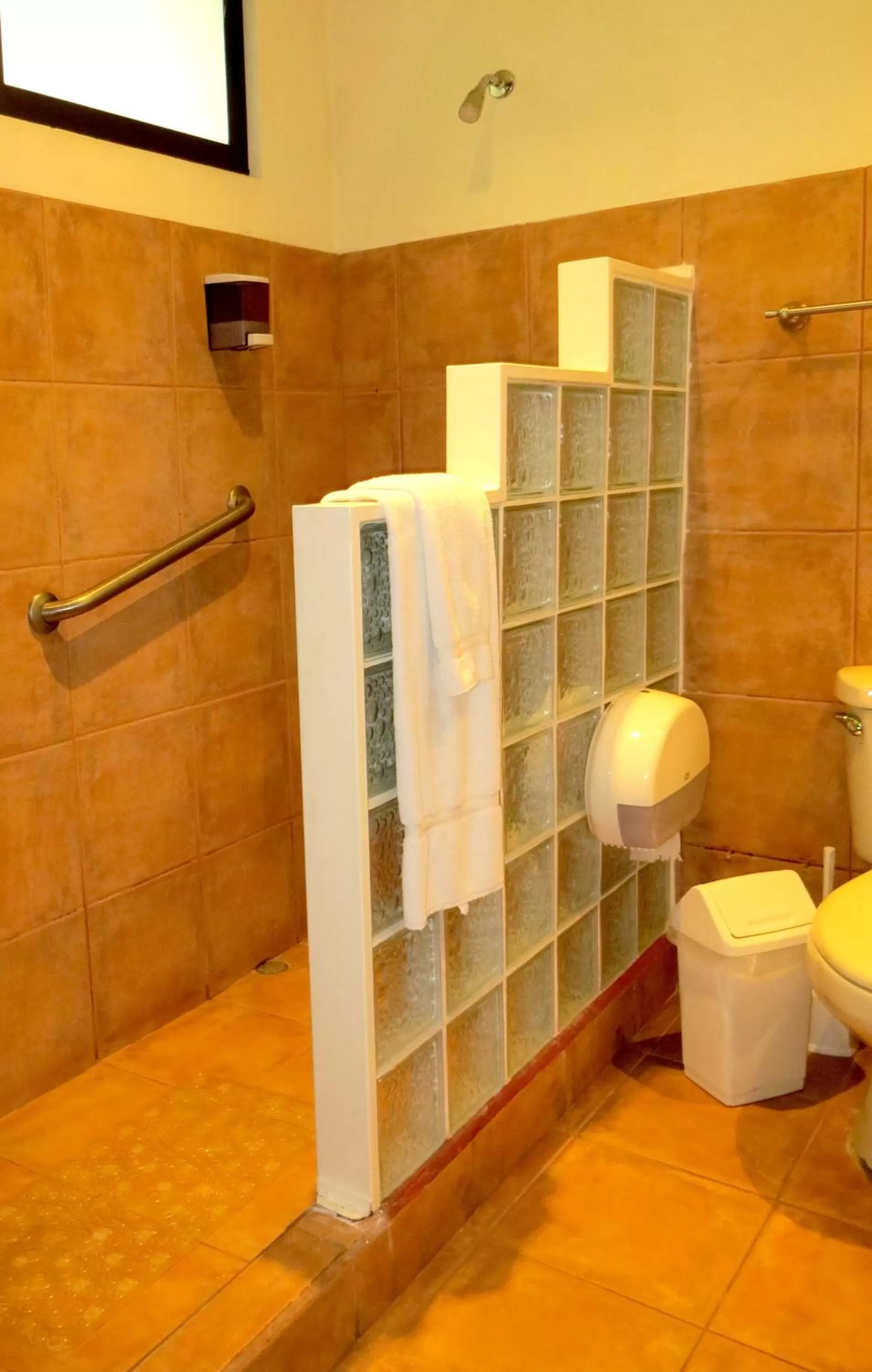 Bathroom in Pura Vida Hotel