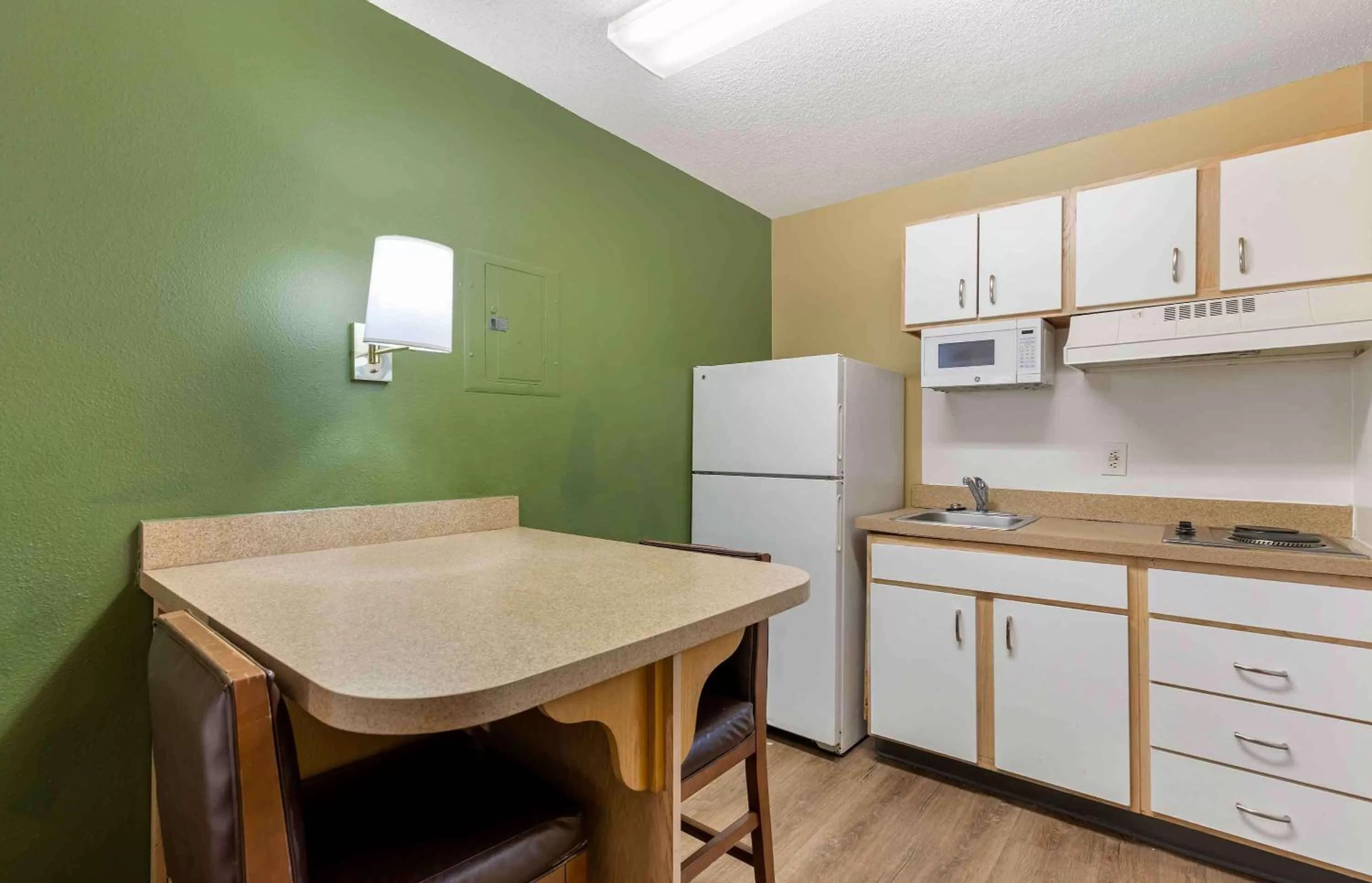 Bedroom in Extended Stay America Select Suites - Denver - Aurora South