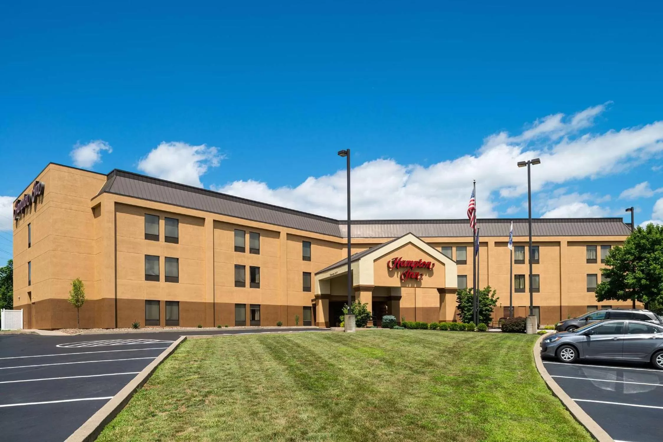Property building in Hampton Inn Selinsgrove/Shamokin Dam