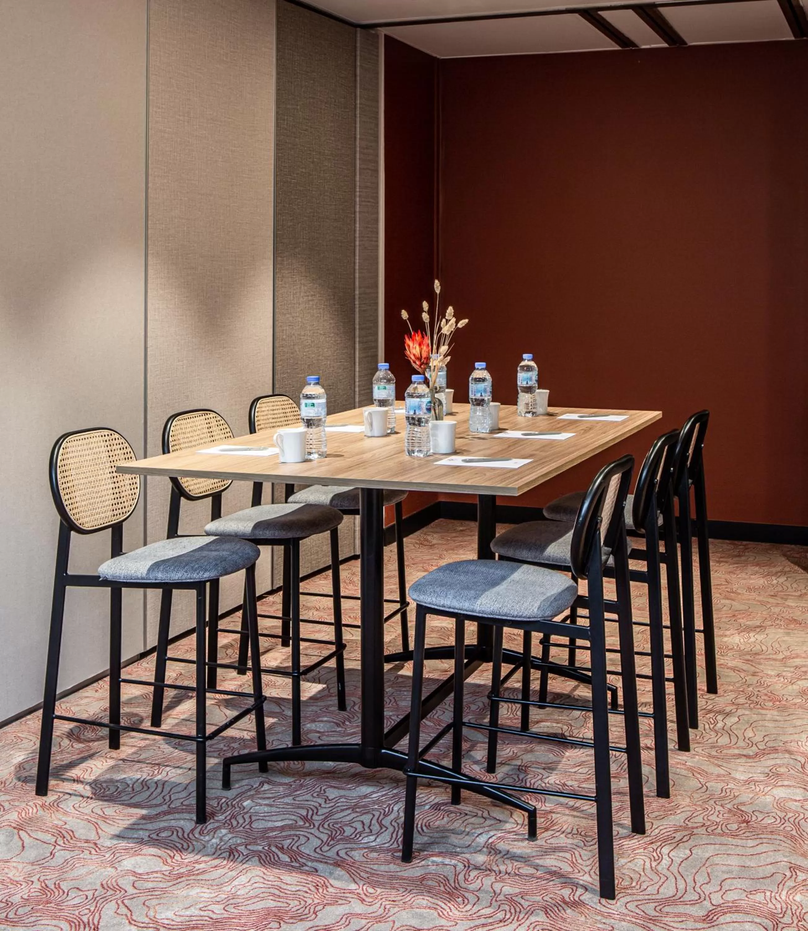 Meeting/conference room in Hotel Paris Boulogne - Futur Mercure Paris Boulogne Pont de Saint Cloud - Janvier 2026