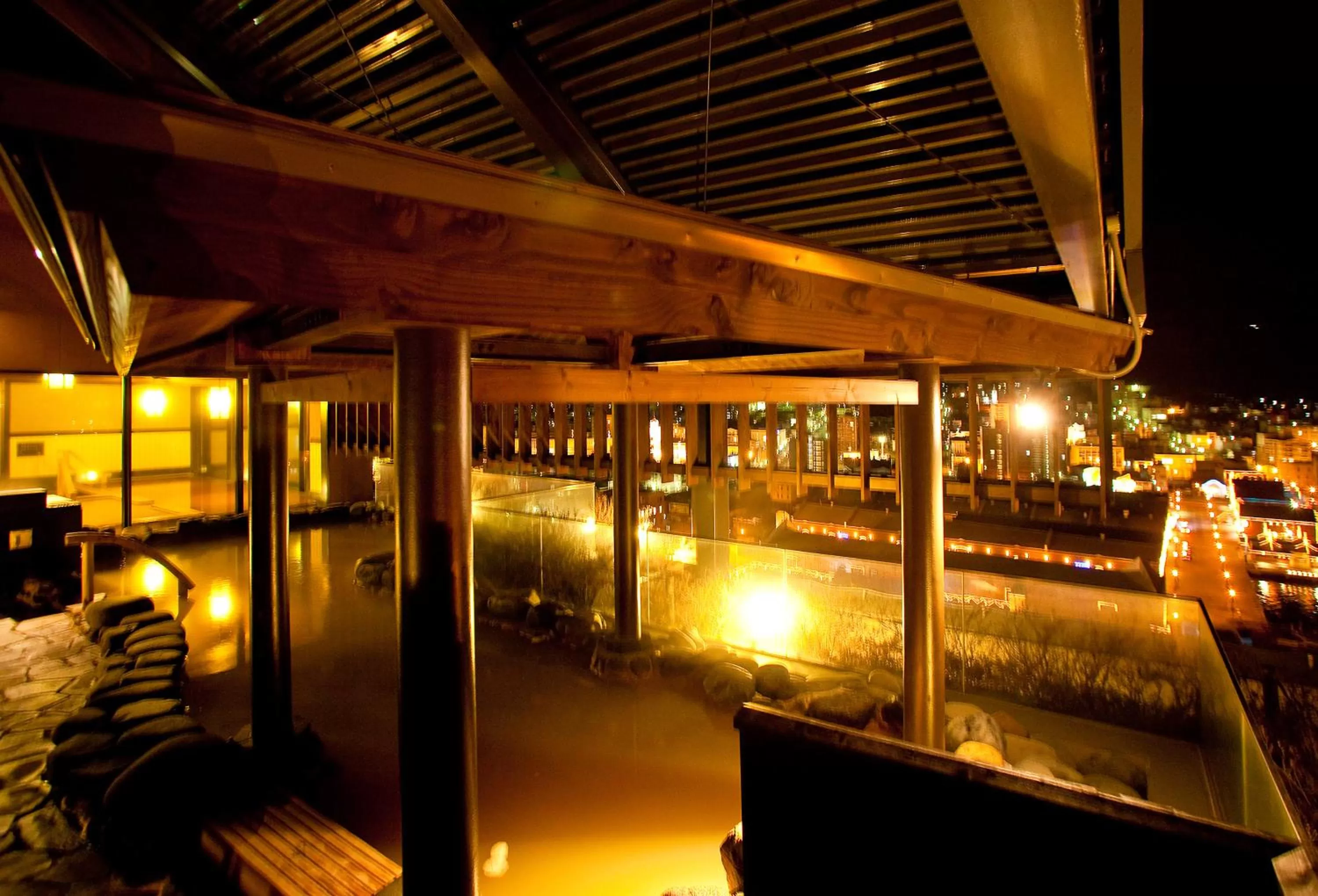 Night in La Vista Hakodate Bay