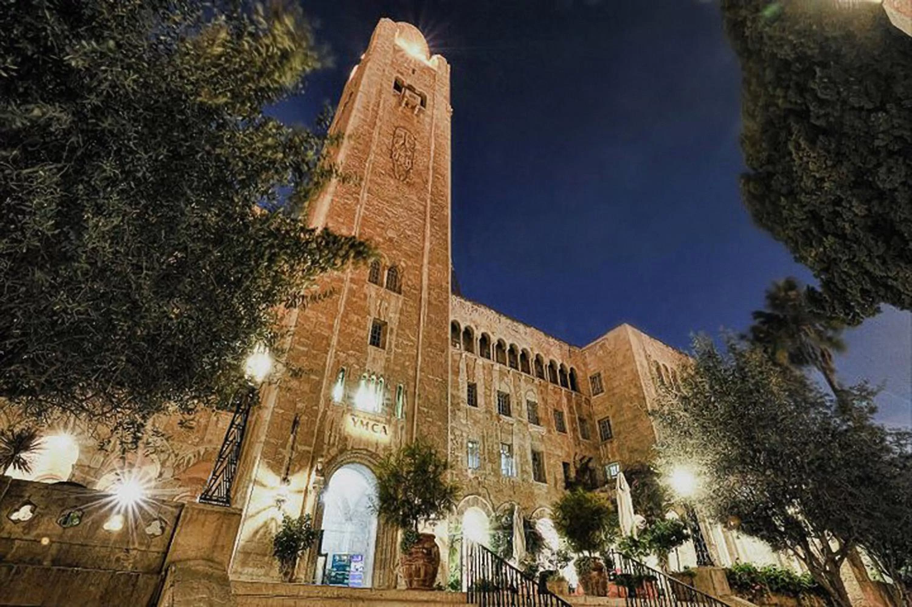 Patio in YMCA Three Arches Hotel