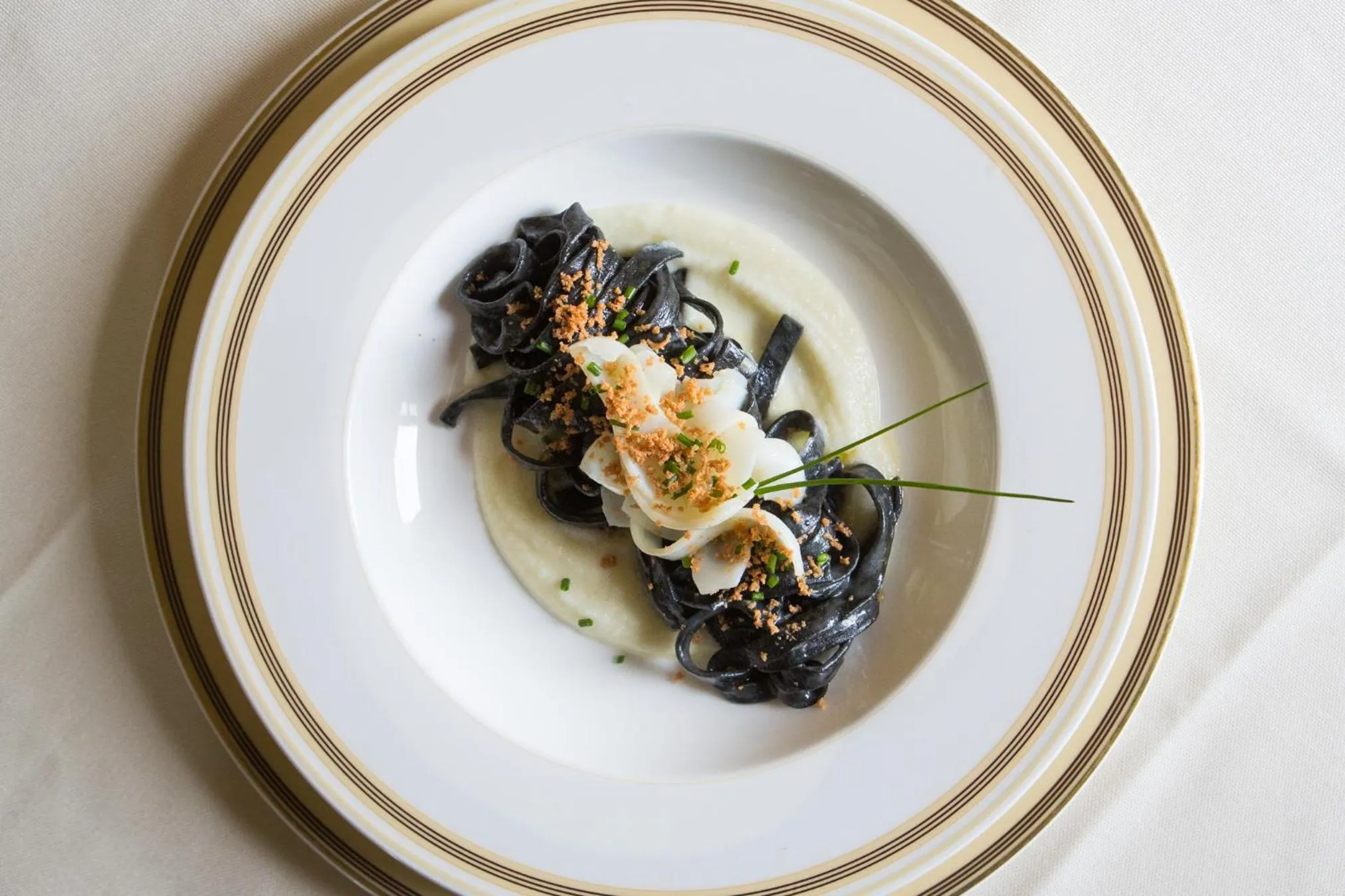 Food and drinks in Castello Dal Pozzo Resort Lago Maggiore - Preferred Hotels & Resorts