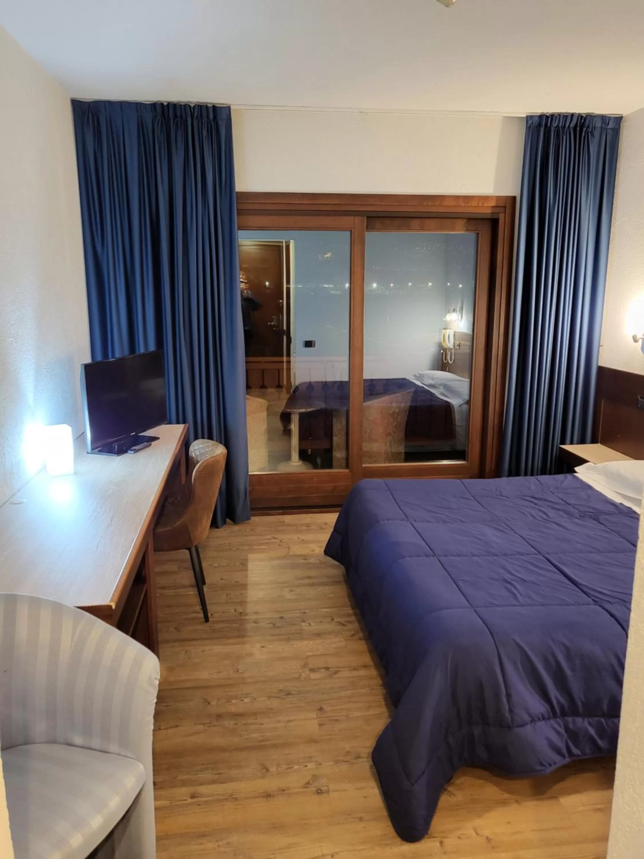 Photo of the whole room, Bed in Hotel Miage