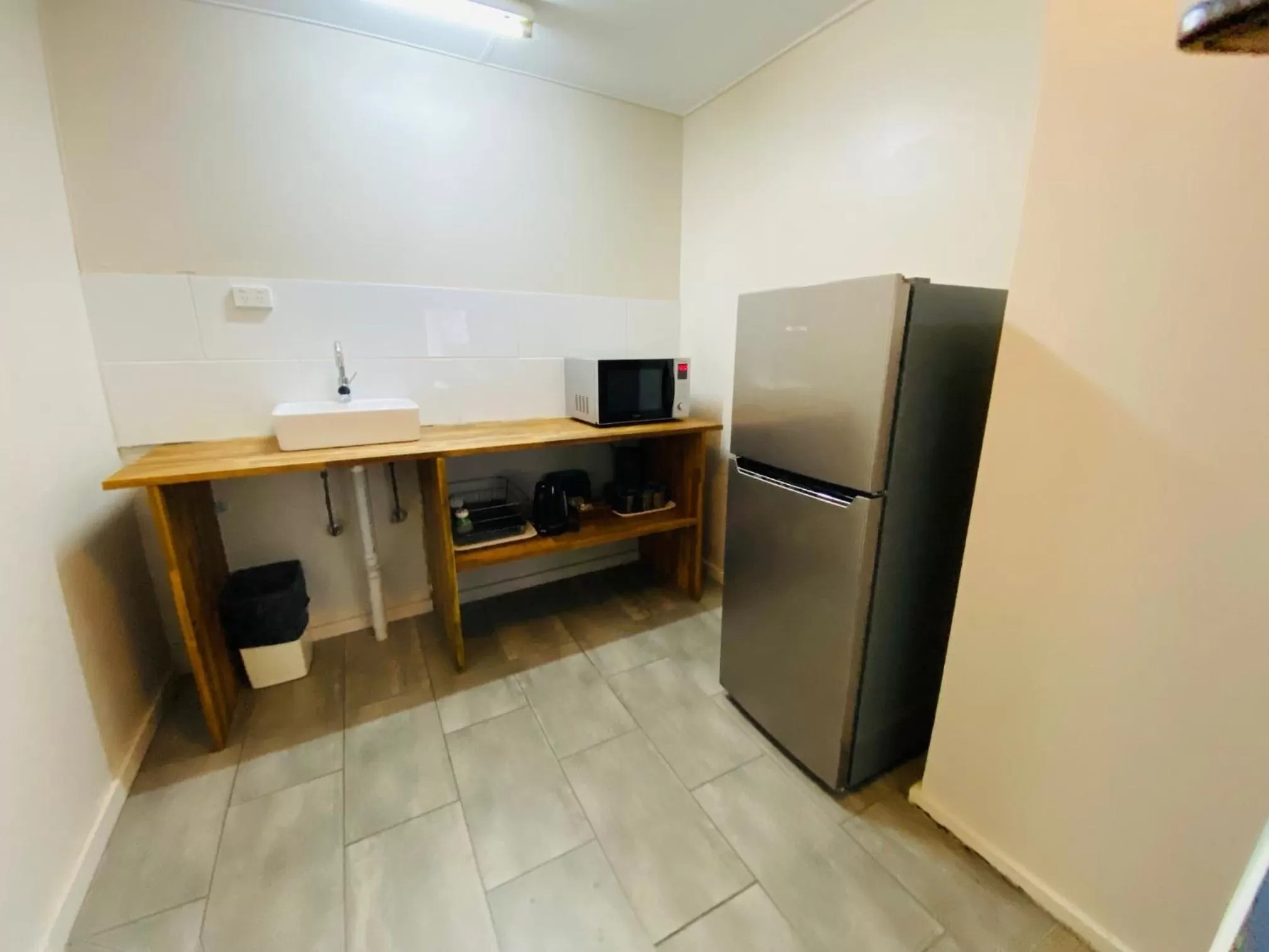 Kitchen or kitchenette in Nowra Motor Inn
