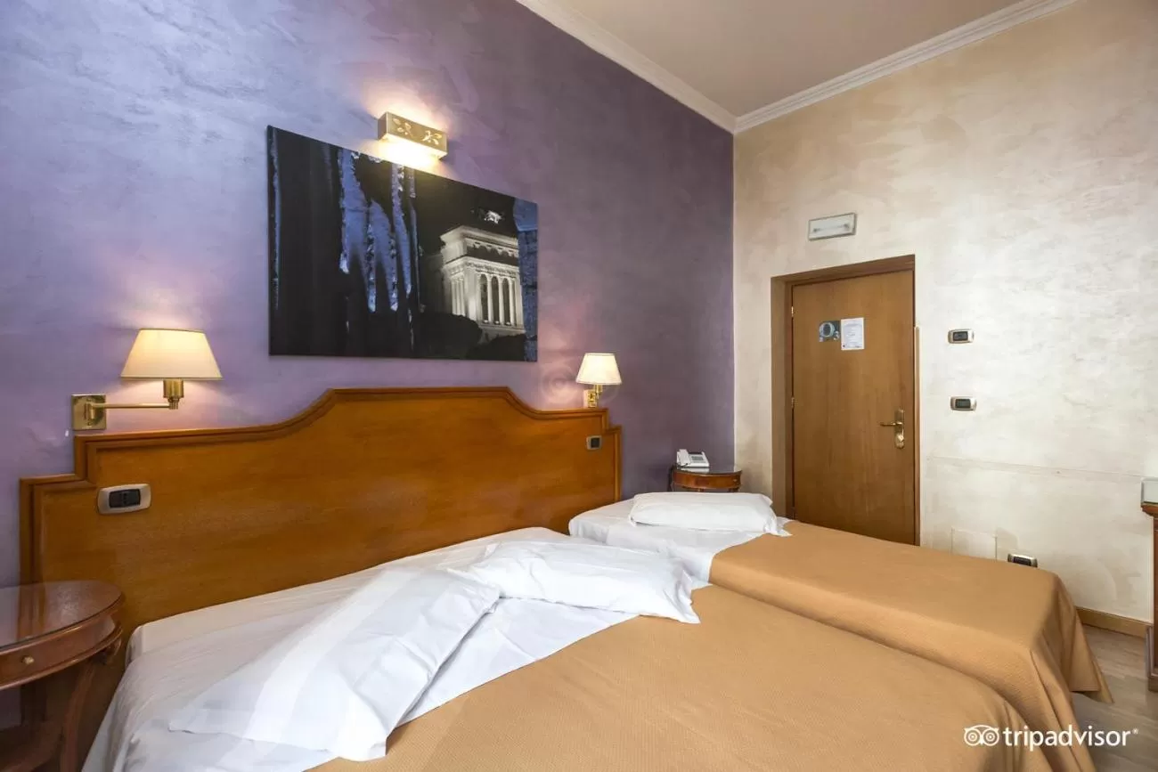 Bedroom, Bed in Hotel Kent